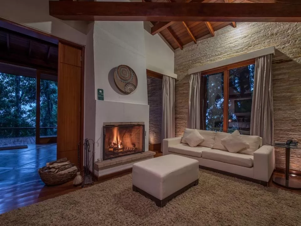 Living room in Kuriuwa Hotel