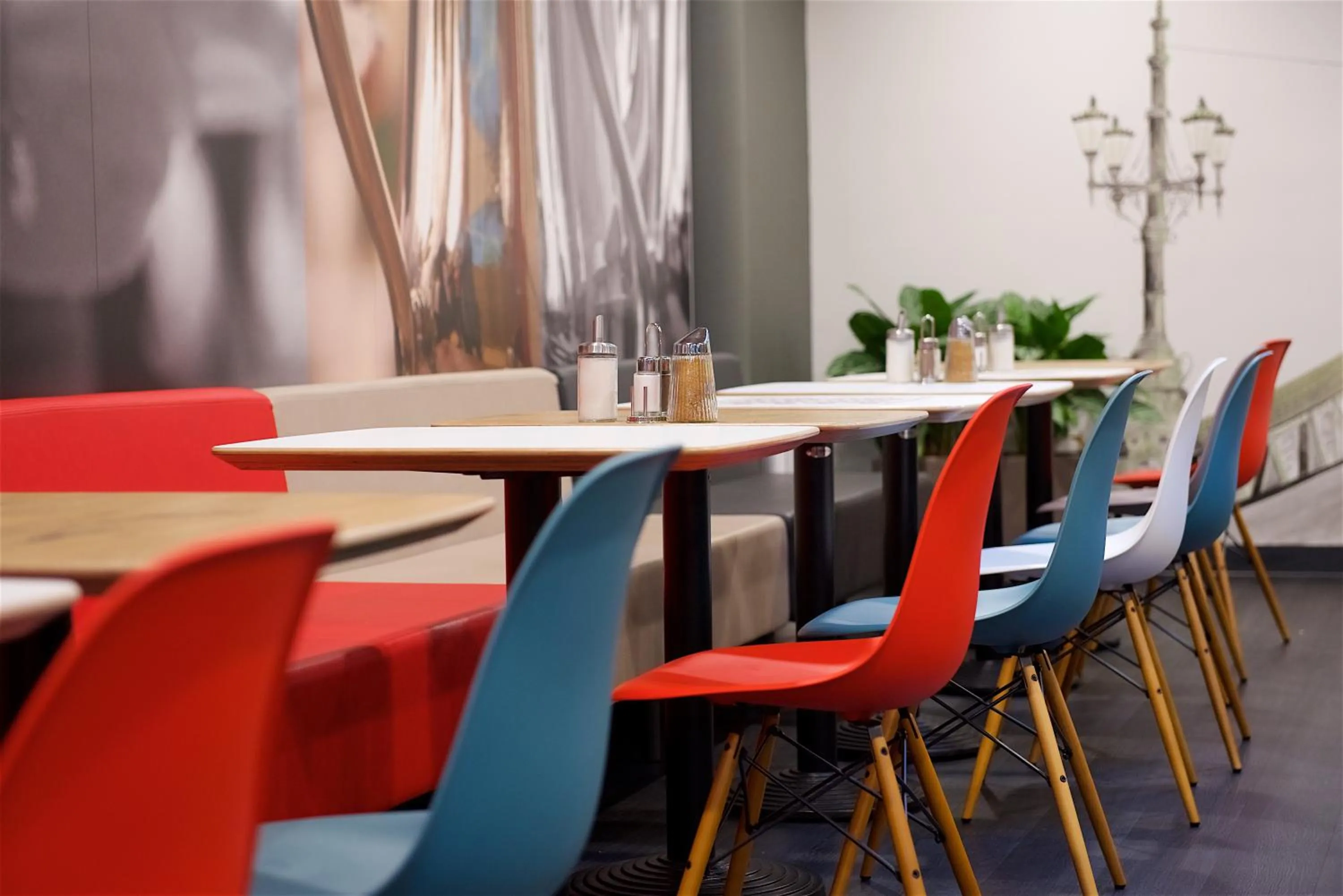 Buffet breakfast in Ibis Budapest Centrum