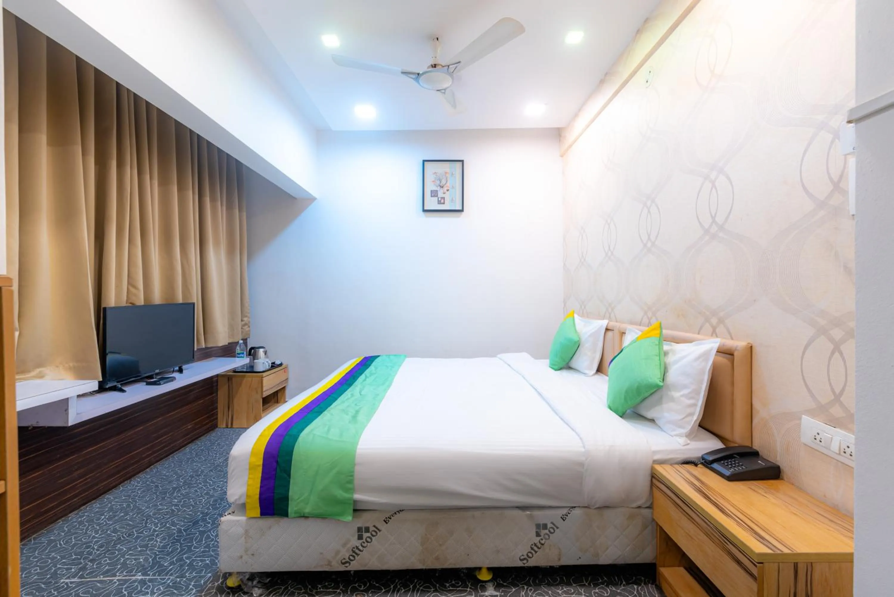 Bed in Treebo Trend Spring Brooks - Koregaon Park