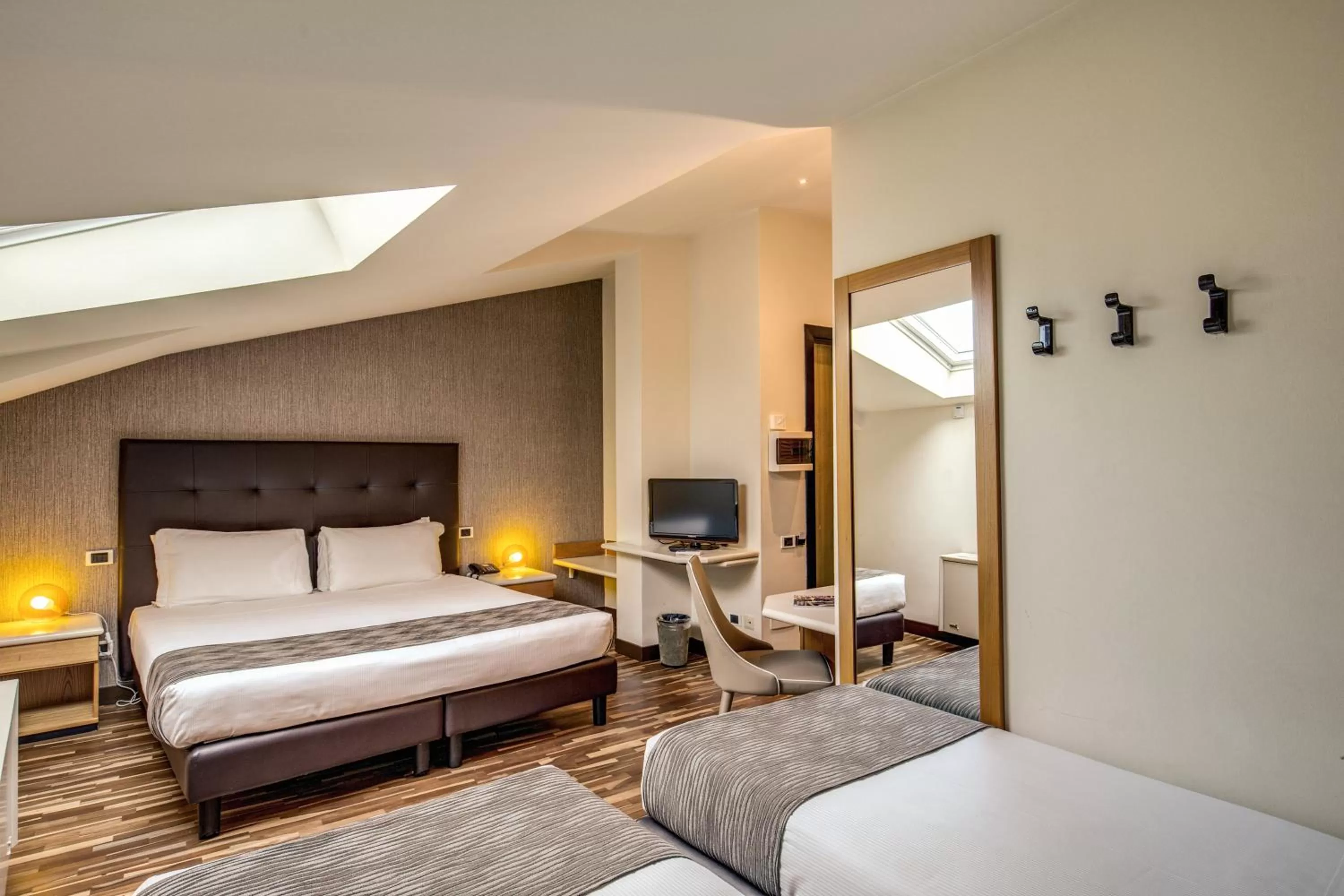 Bedroom, Bed in Albergo Firenze