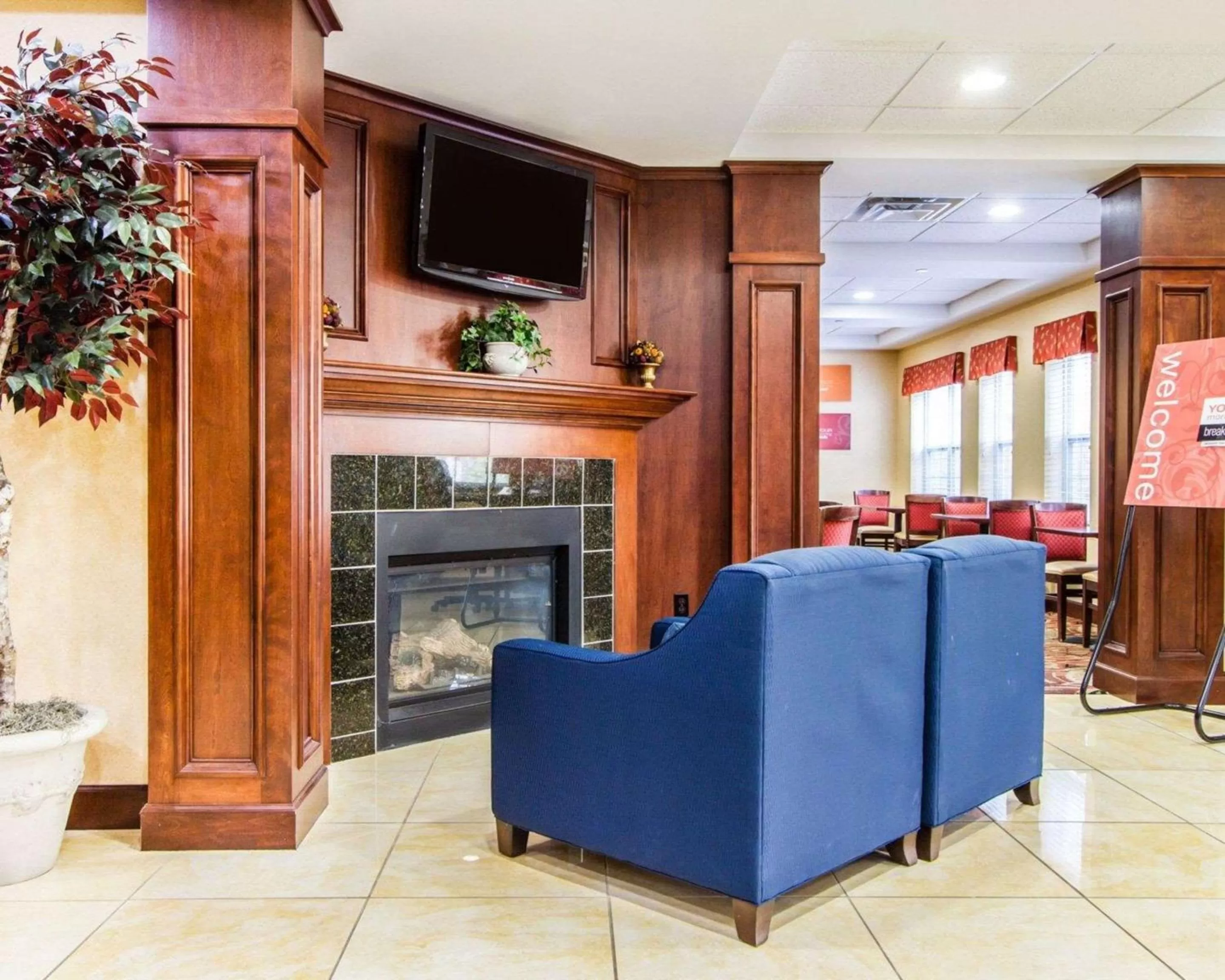 Lobby or reception in Comfort Inn & Suites Scarborough-Portland