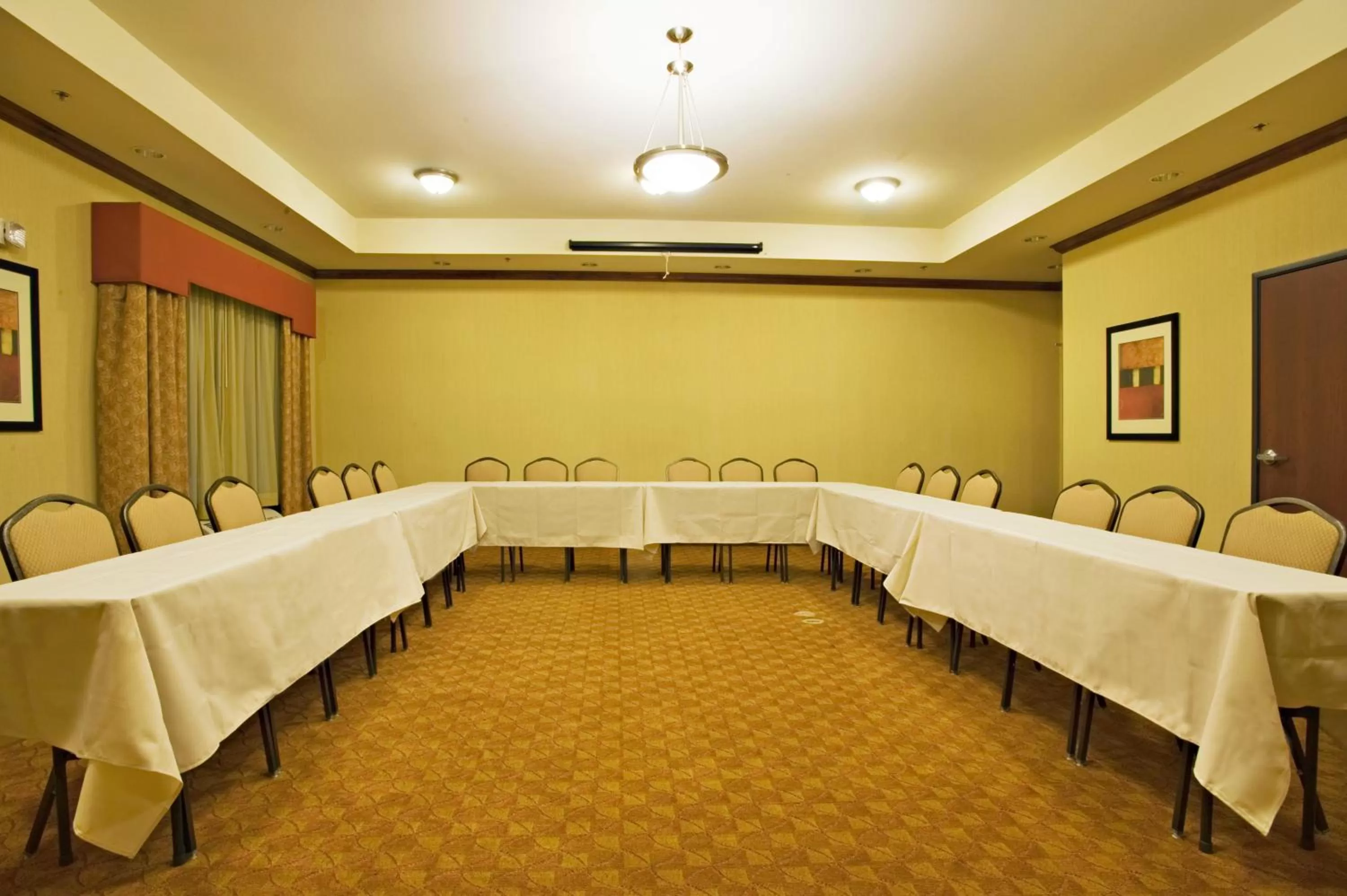 Meeting/conference room in Holiday Inn Express Sweetwater by IHG