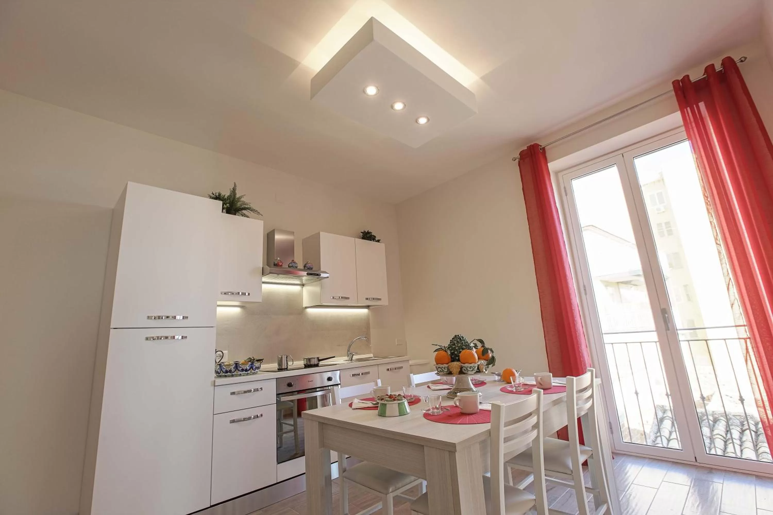Kitchen or kitchenette in Esseneto Rooms