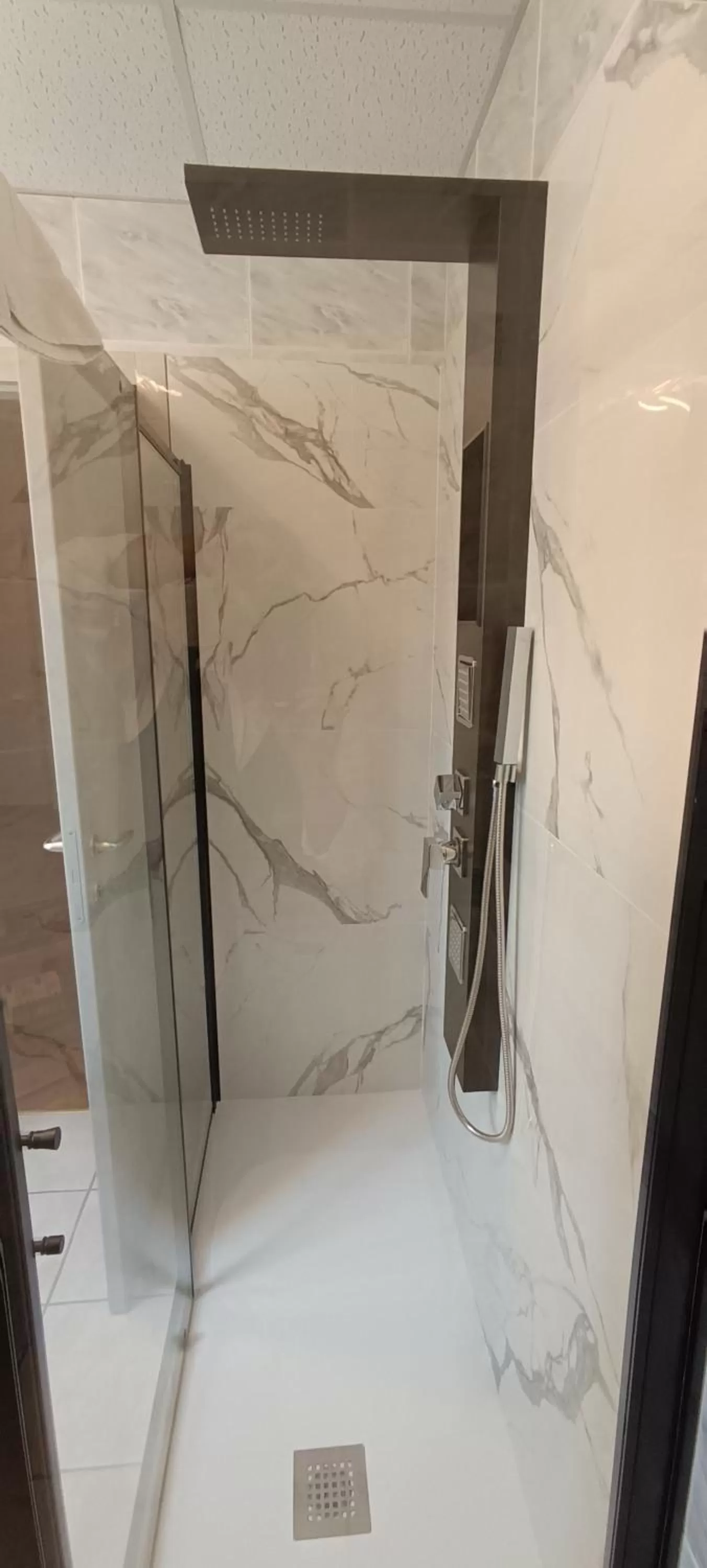 Shower in Hotel Palladium