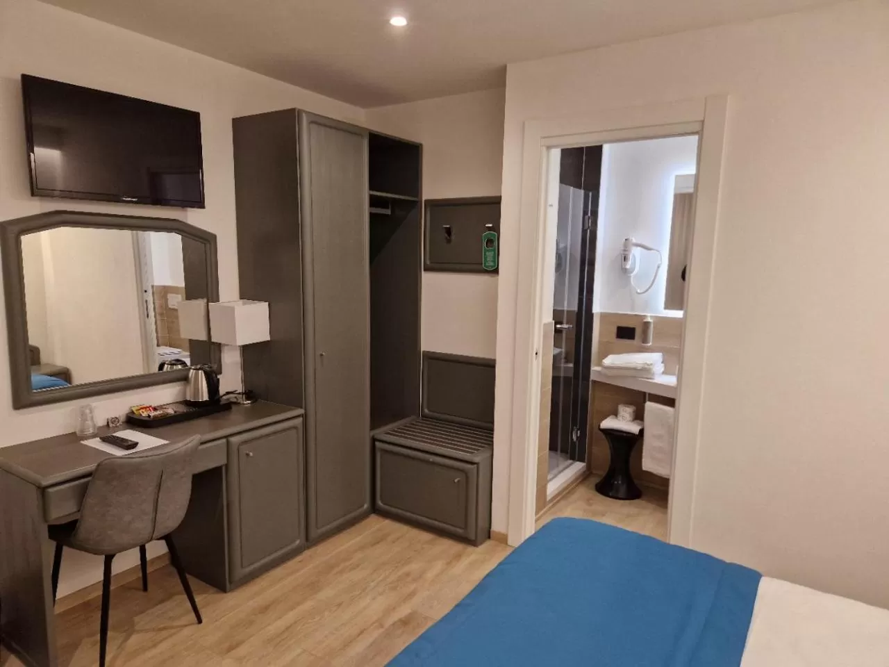 Bed in Albergo Cappello e Cadore