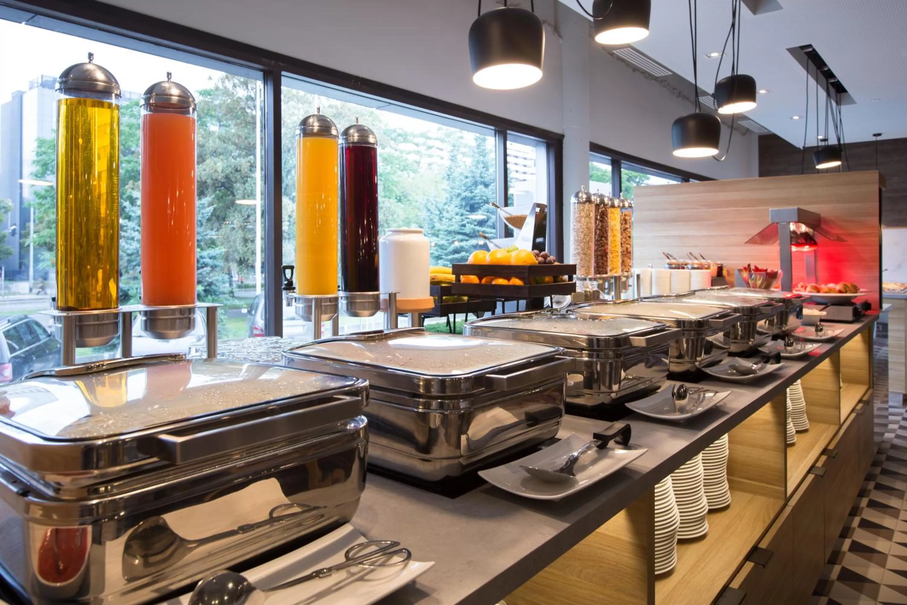 Restaurant/places to eat in Novotel Wrocław Centrum