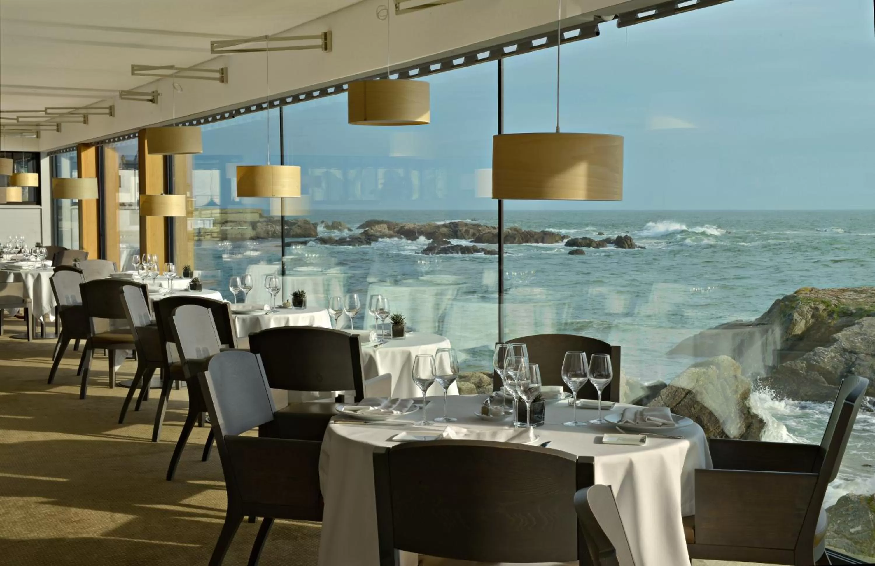 Library in Grand Hotel de L'Océan