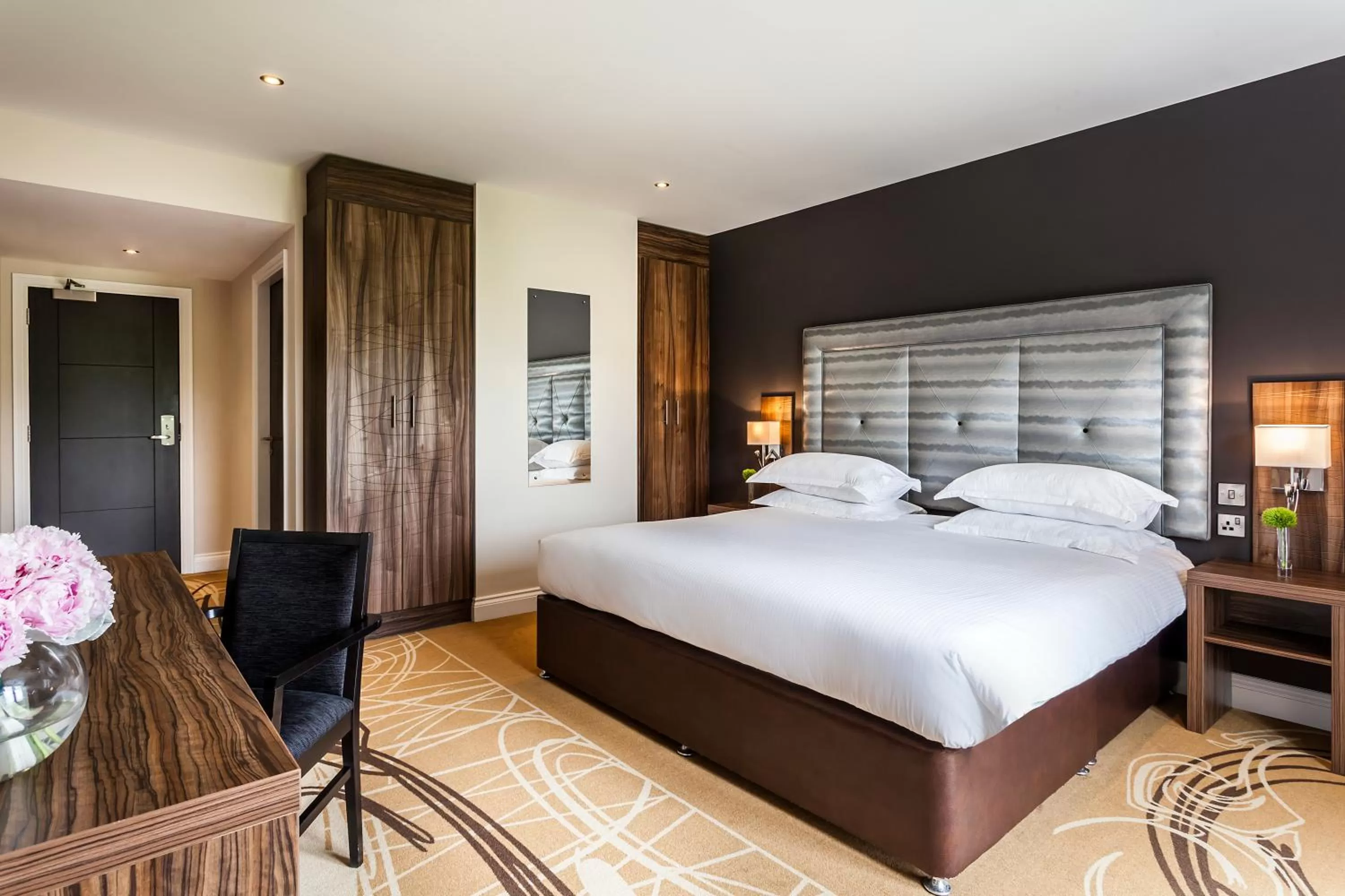 Coffee/tea facilities, Bed in The Daffodil Hotel & Spa