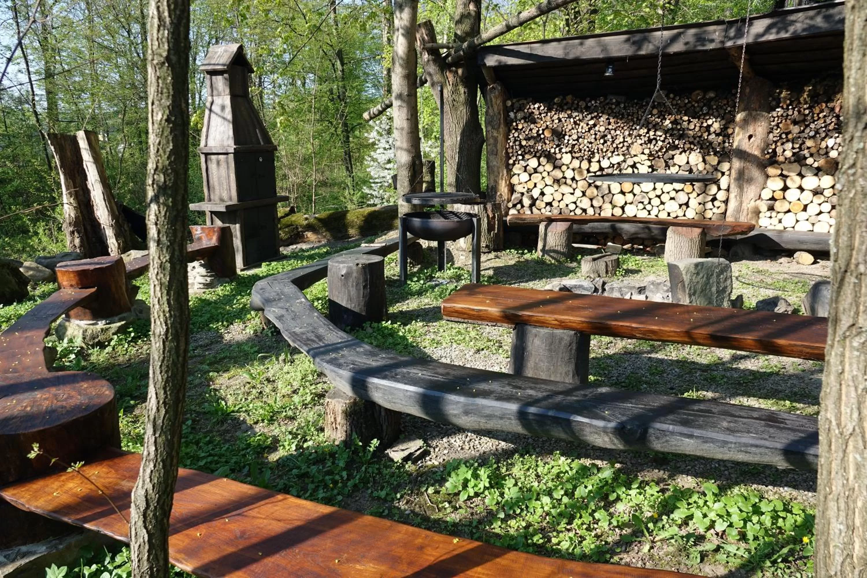 Property building in Gościniec Dworski w Ropie - Pokoje gościnne