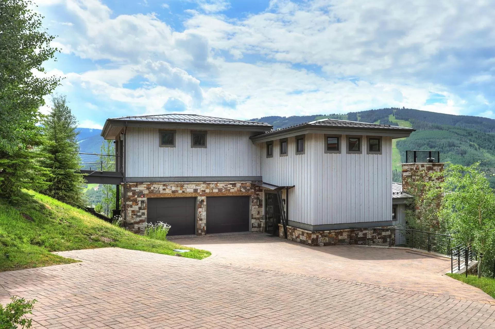 The Arrabelle at Vail Square, a RockResort