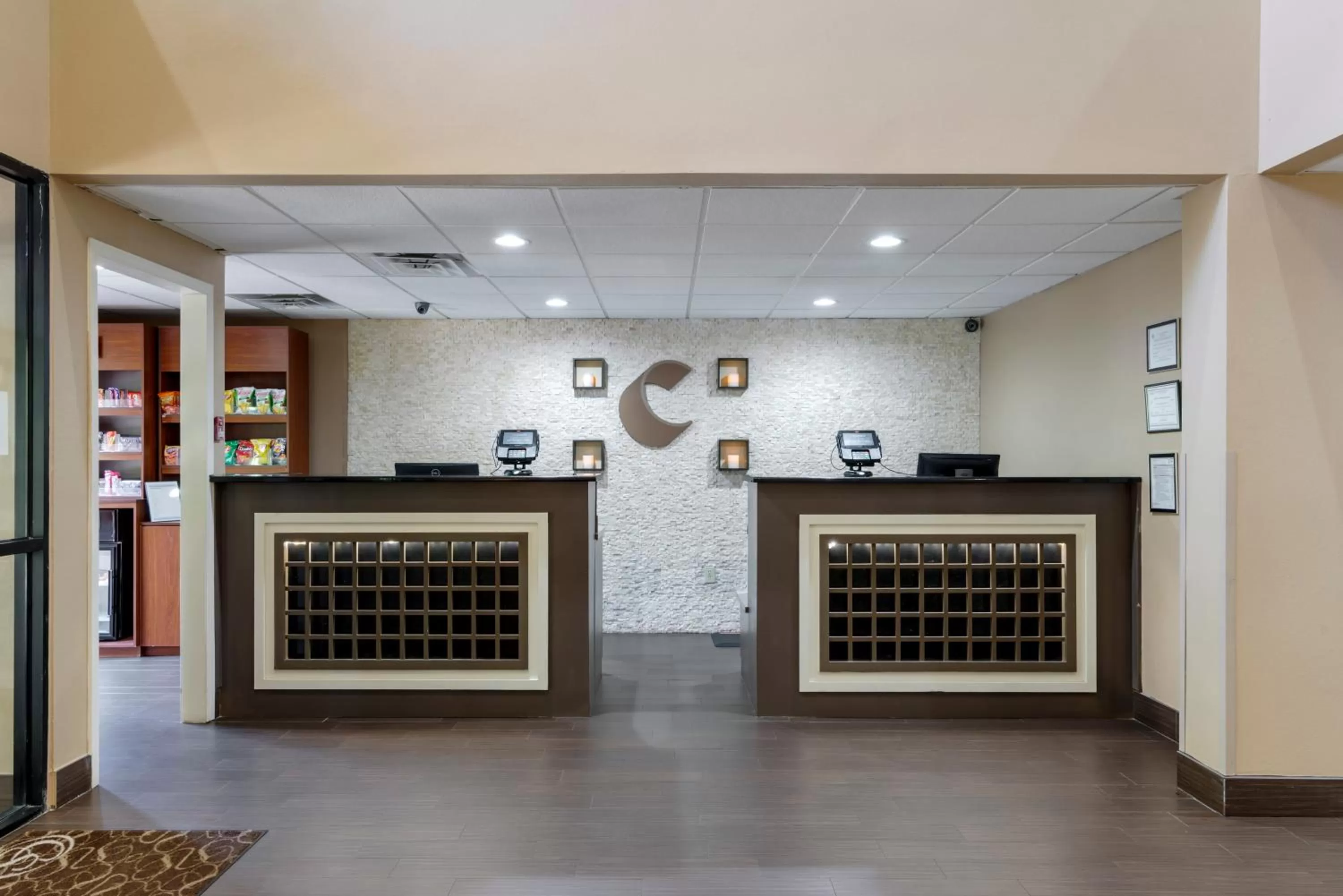 Lobby or reception in Comfort Suites Columbus State University Area
