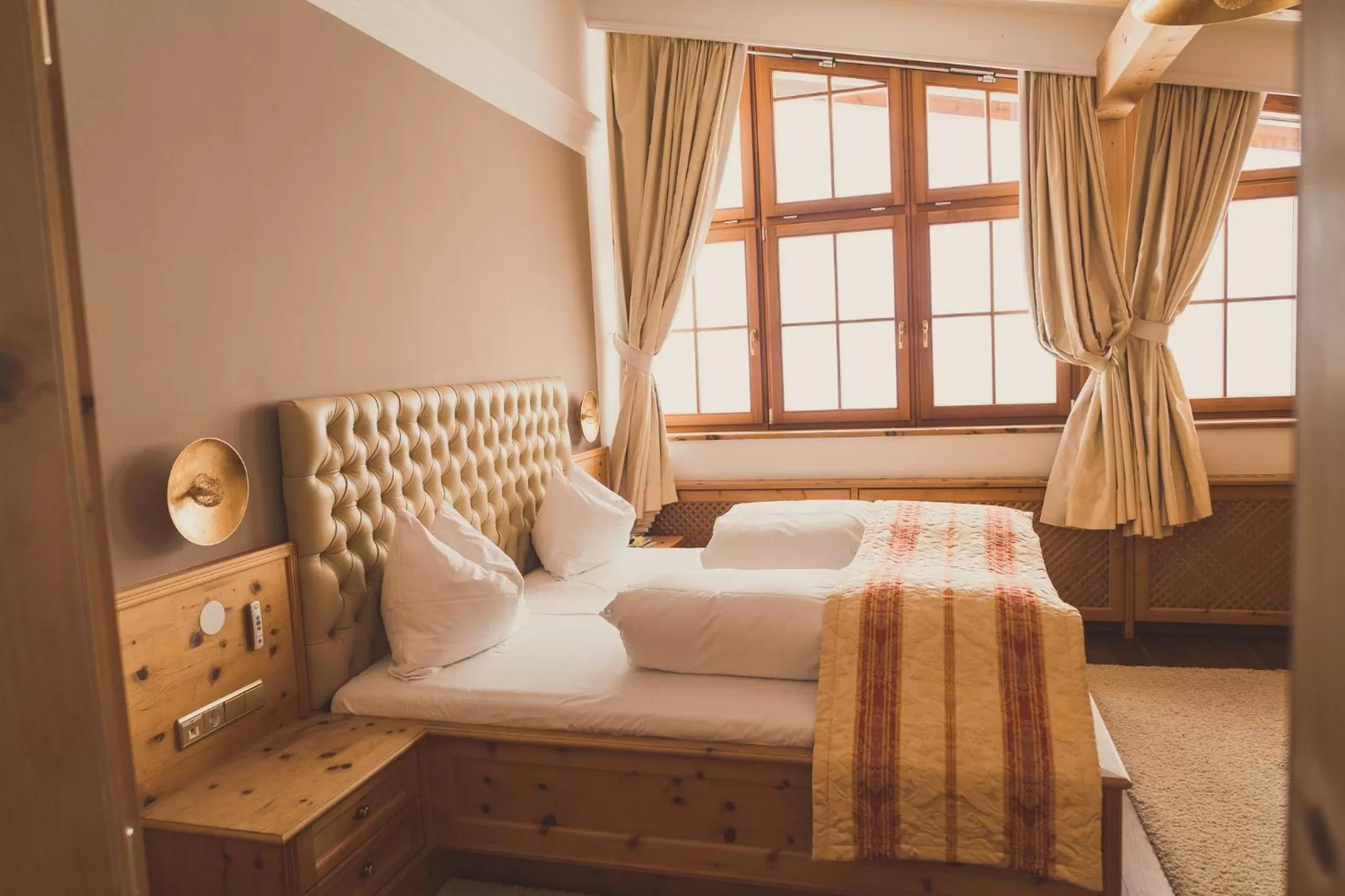 Staff, Bed in Gartenhotel Maria Theresia