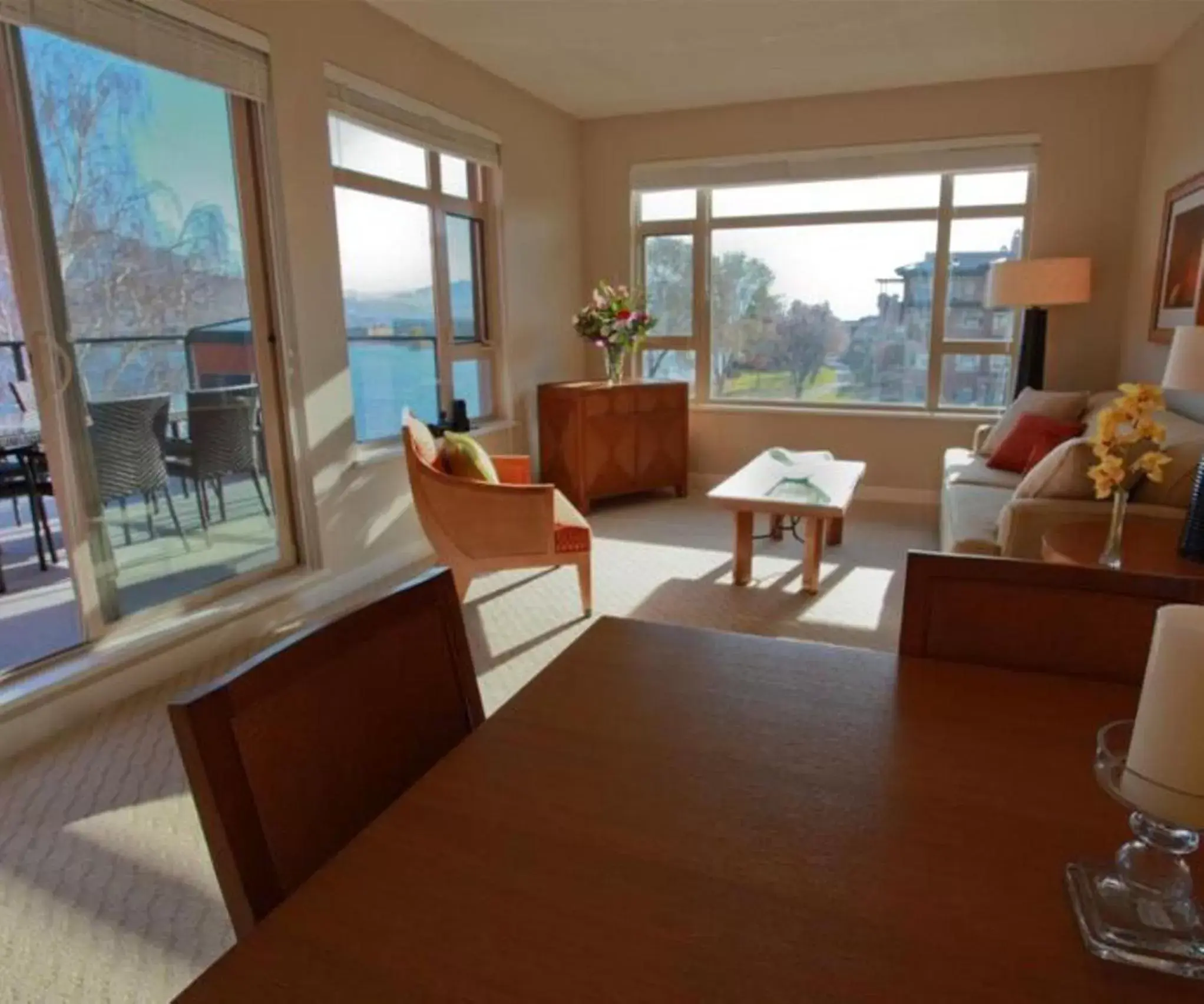 Two-Bedroom Suite with Lake View in Watermark Beach Resort Two-Bedroom Suite with Lake View in Watermark Beach Resort