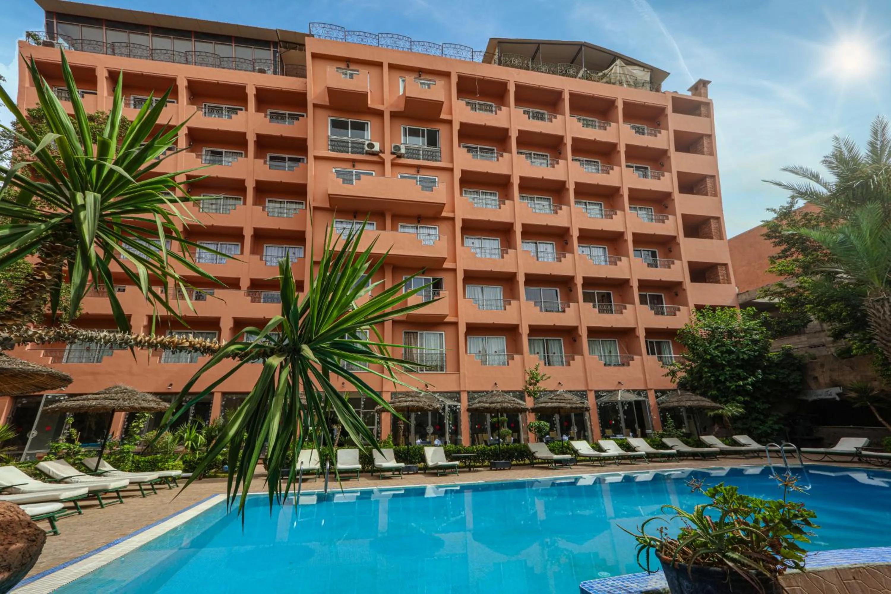 Pool view in Imperial Holiday Hôtel & spa