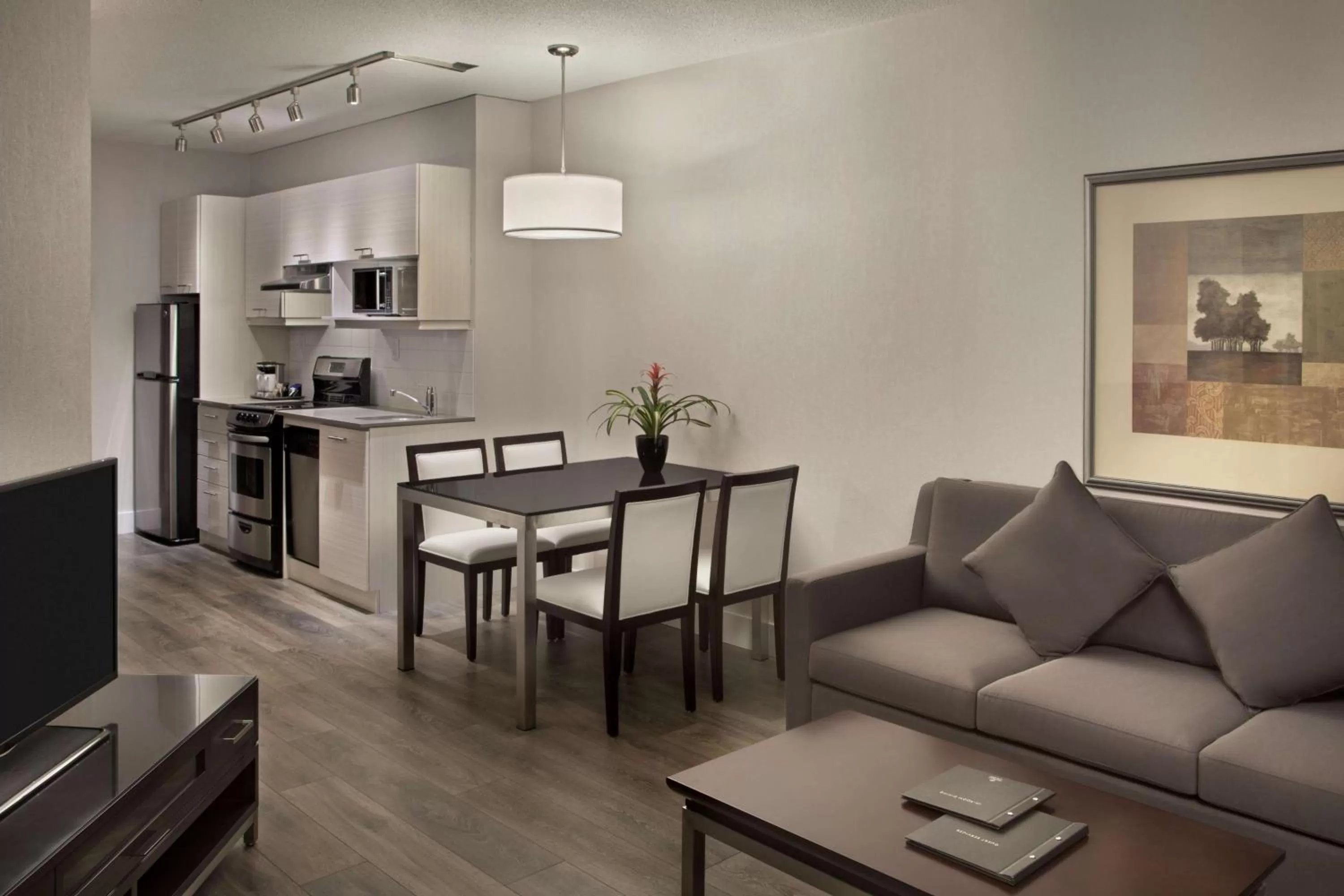 Bedroom in Hilton Suites Toronto-Markham Conference Centre & Spa