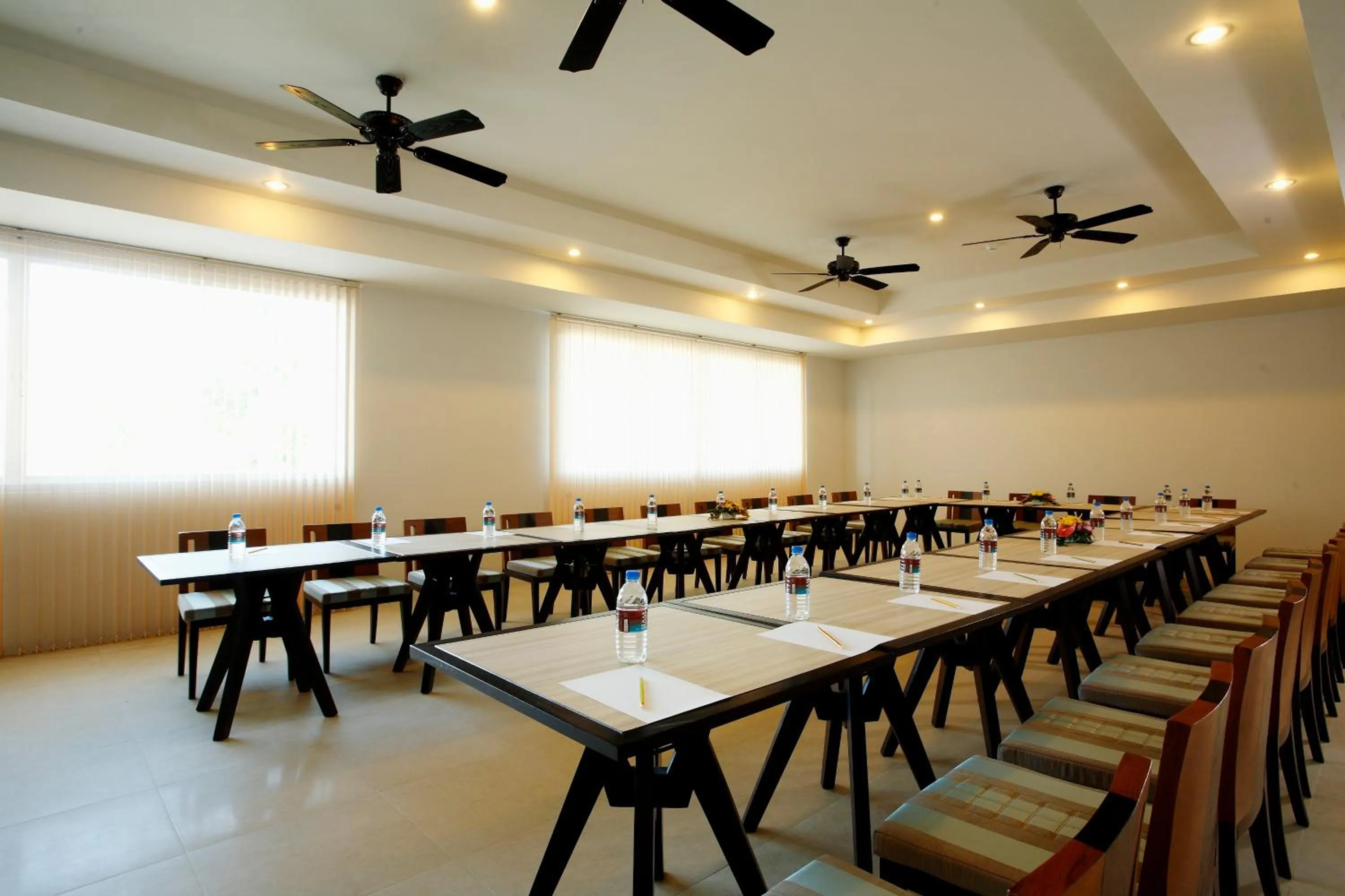 Business facilities in Andakira Hotel - SHA Extra Plus