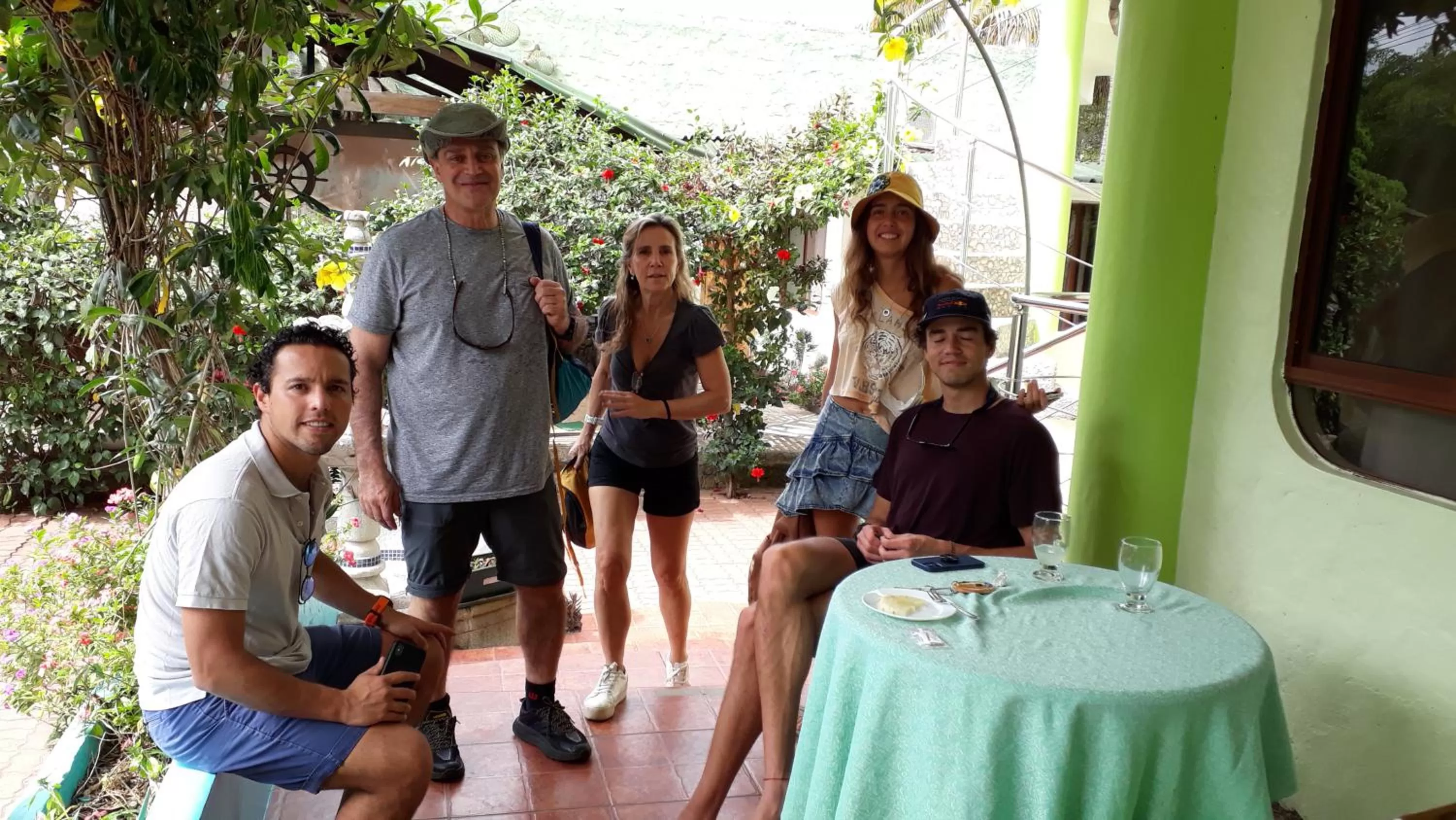 Coffee/tea facilities in Hostal Casa Edén