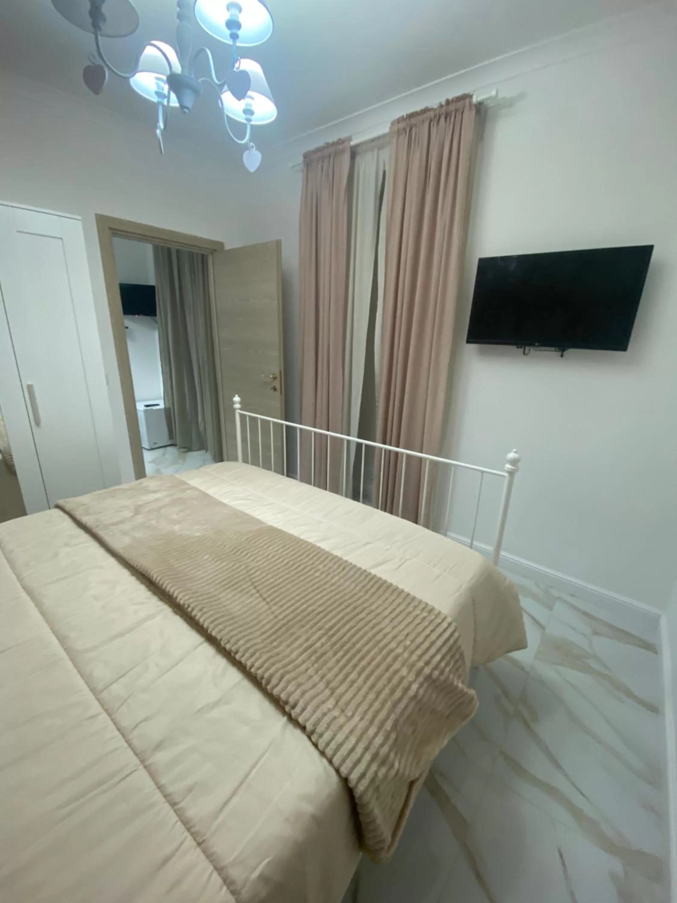 Bedroom, Bed in B&B Carmé