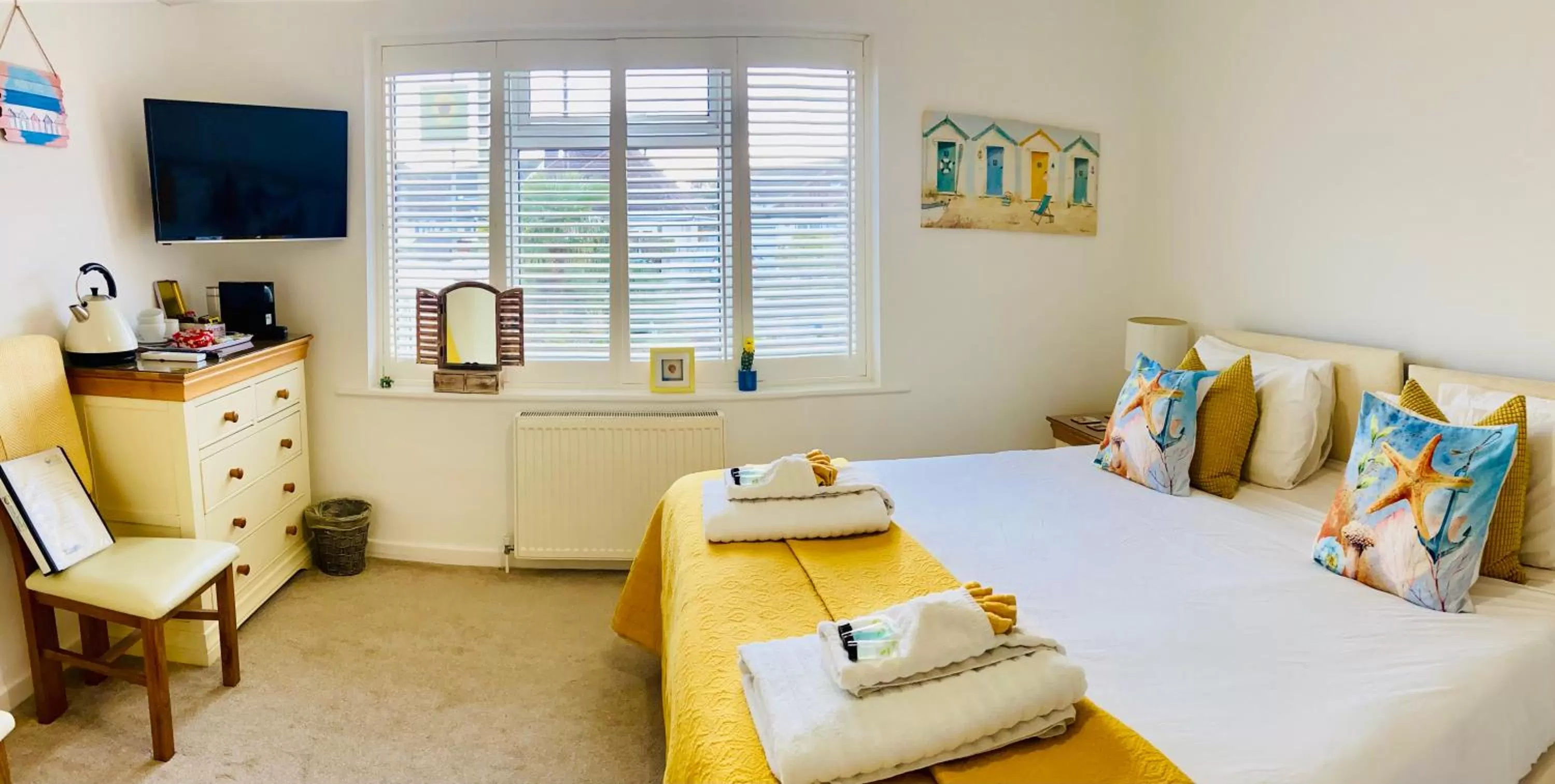 Bedroom in Avon Beach Bed & Breakfast