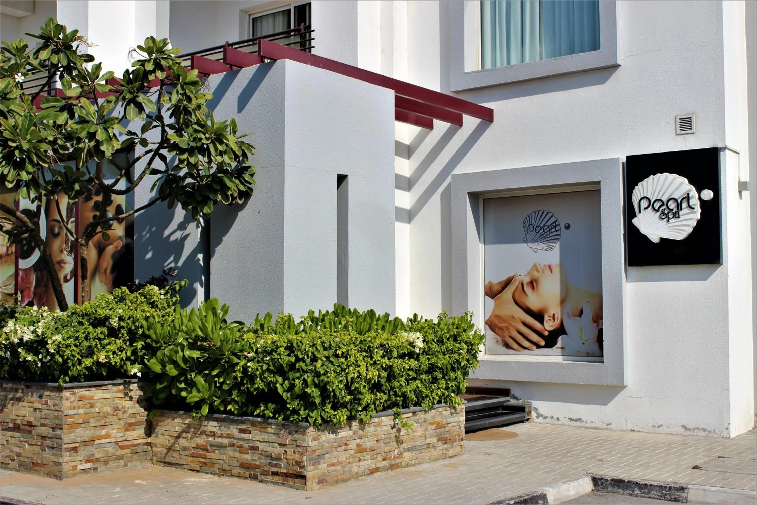 Massage in Pearl Hotel & Spa