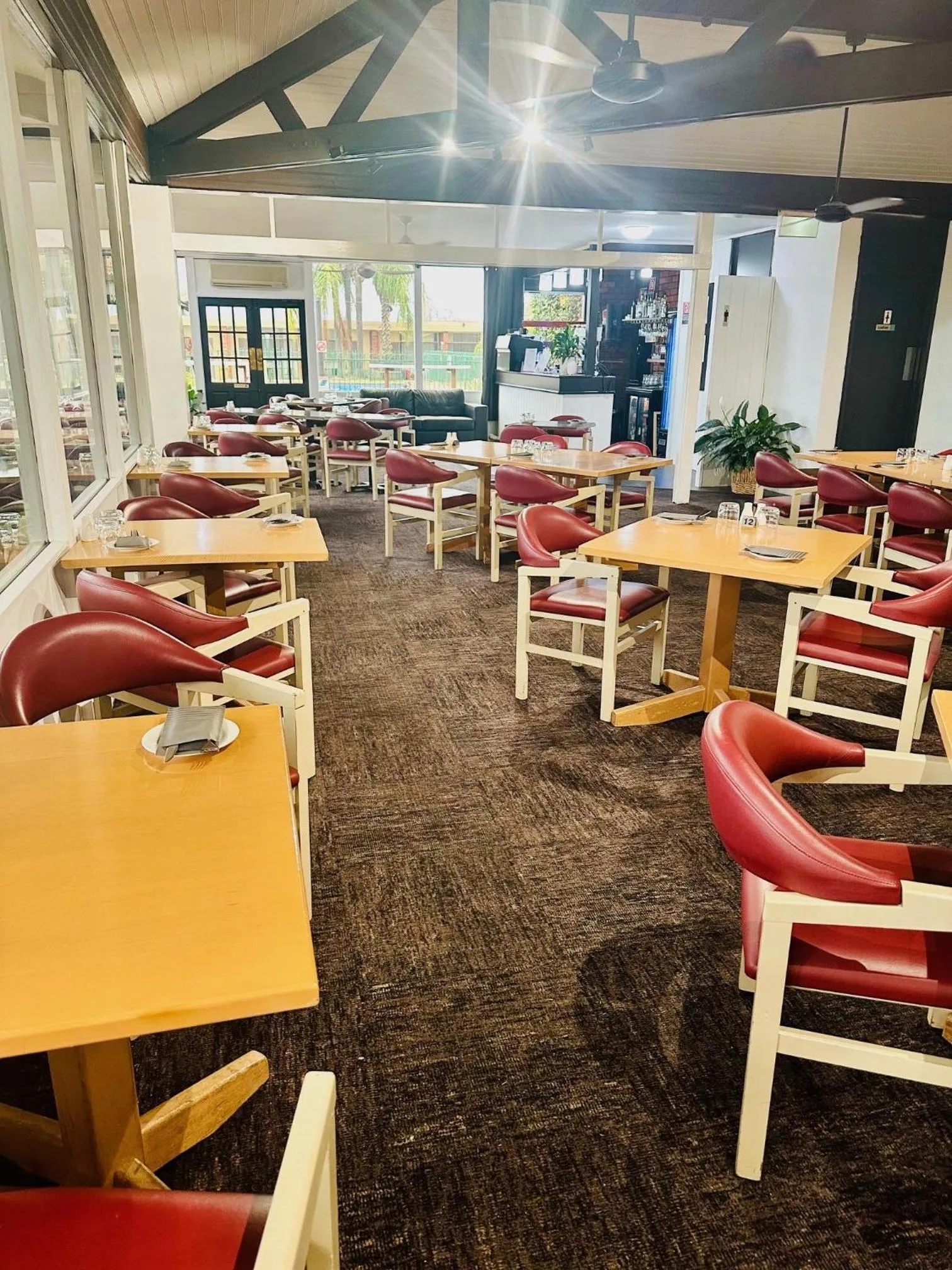 Restaurant/Places to Eat in Redhill Tamworth Motor Inn and Conference Centre