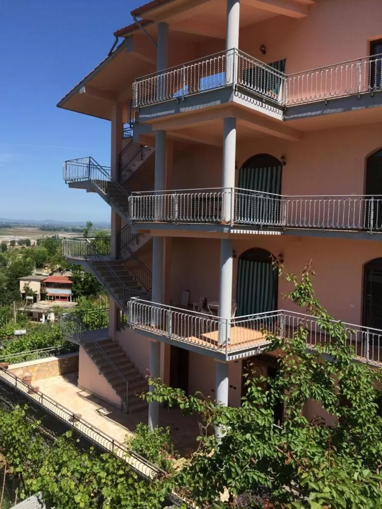Property building in Guesthouse Villa Rosa Berat