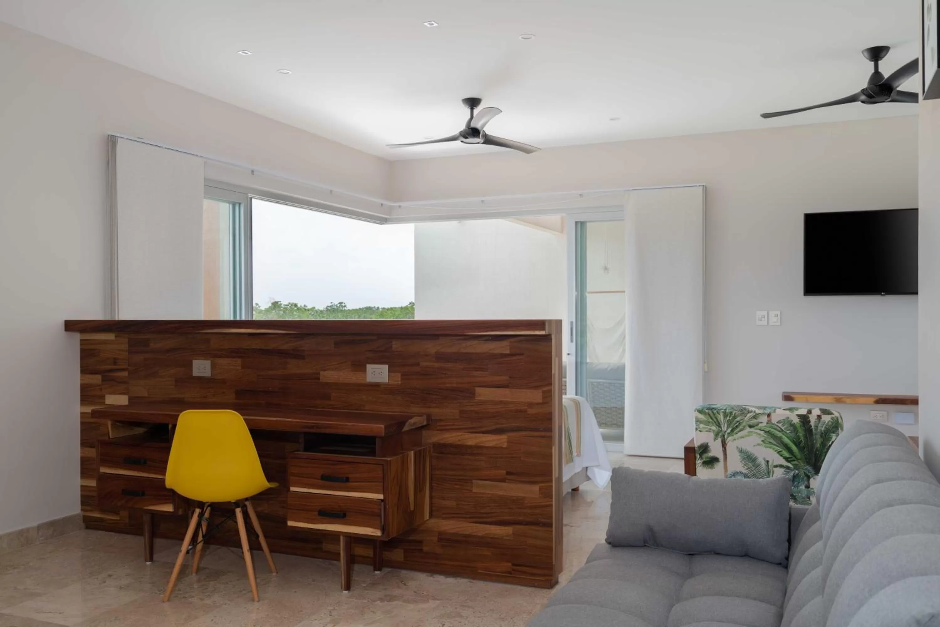 Seating area in Valhalla Residences by Biwa