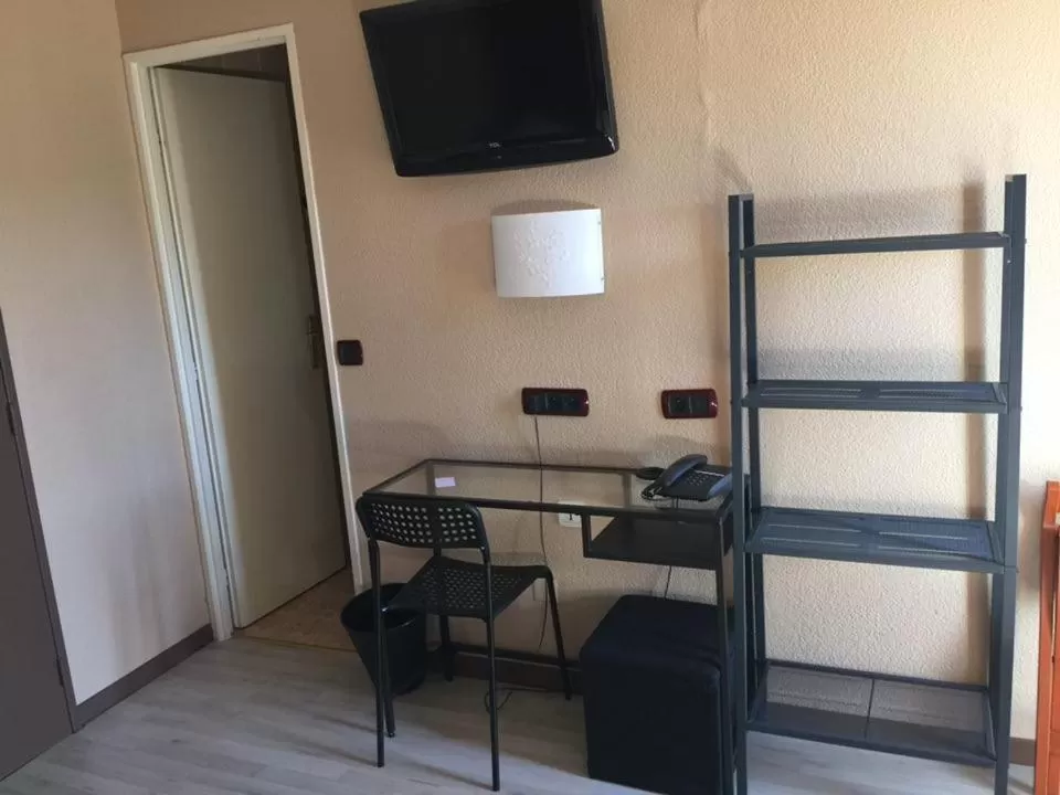 Decorative detail in Hotel & Restaurant Le Mejean - Parc des Expositions