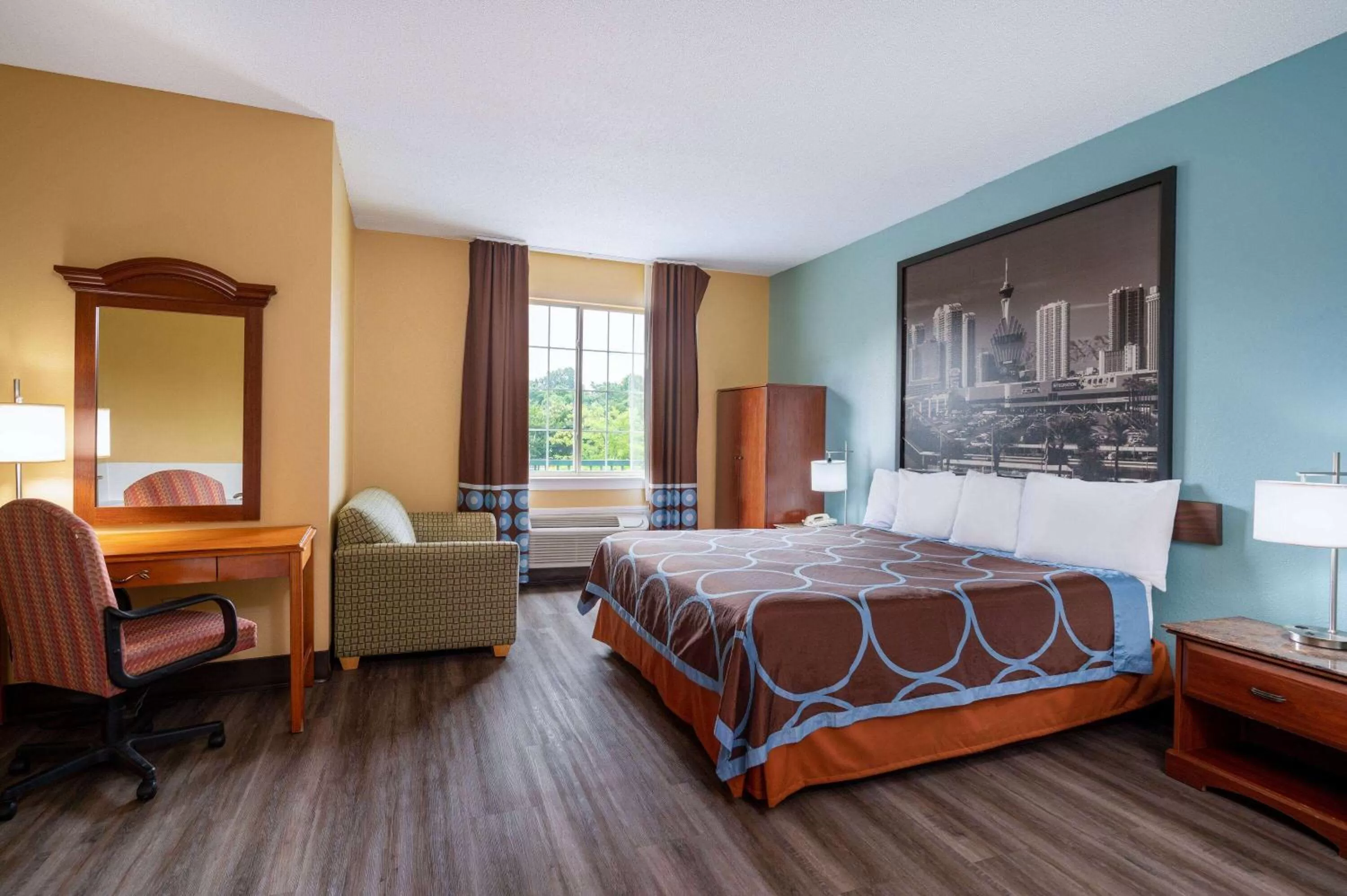 Bed in Super 8 by Wyndham Salisbury