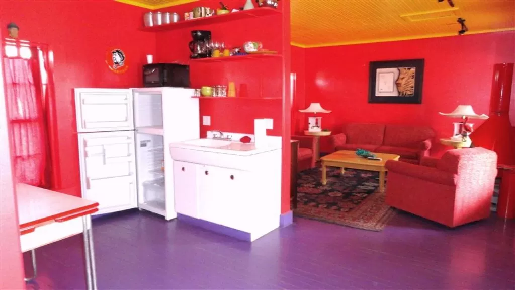 Kitchen/Kitchenette in Pelican Spa