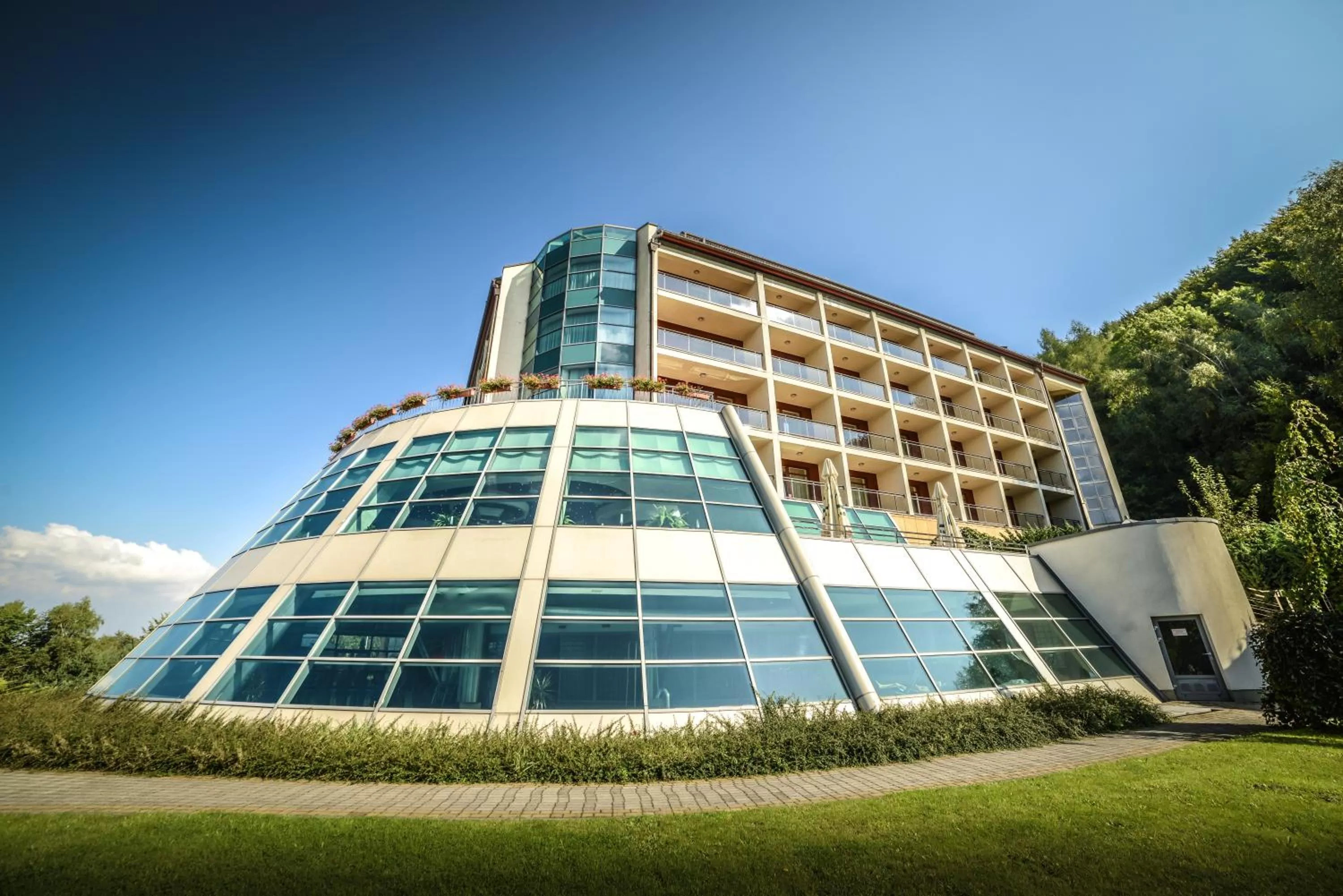 Facade/entrance in Hotel Belweder
