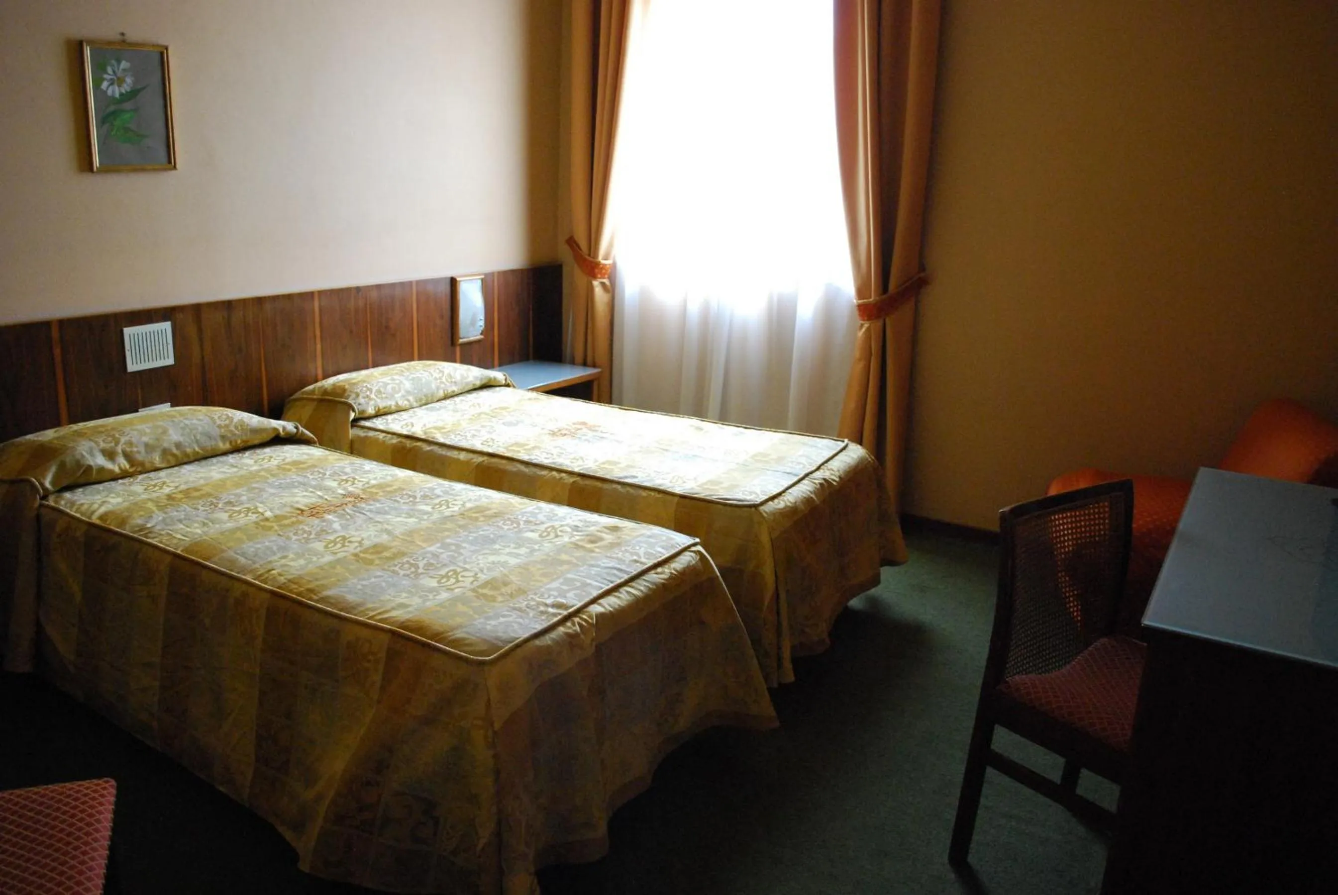 Bed in Hotel Tre Torri