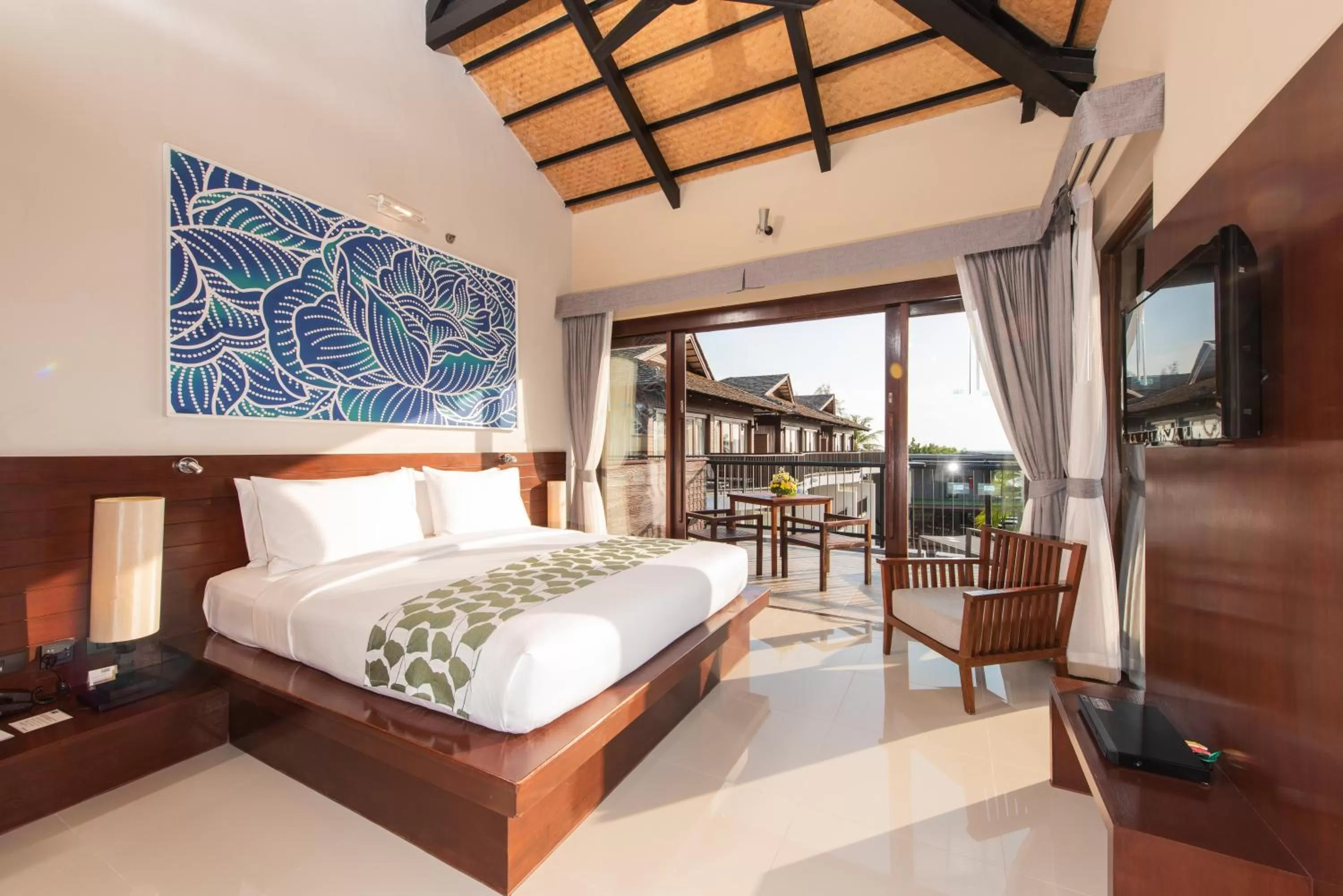 Photo of the whole room, Bed in Holiday Ao Nang Beach Resort, Krabi