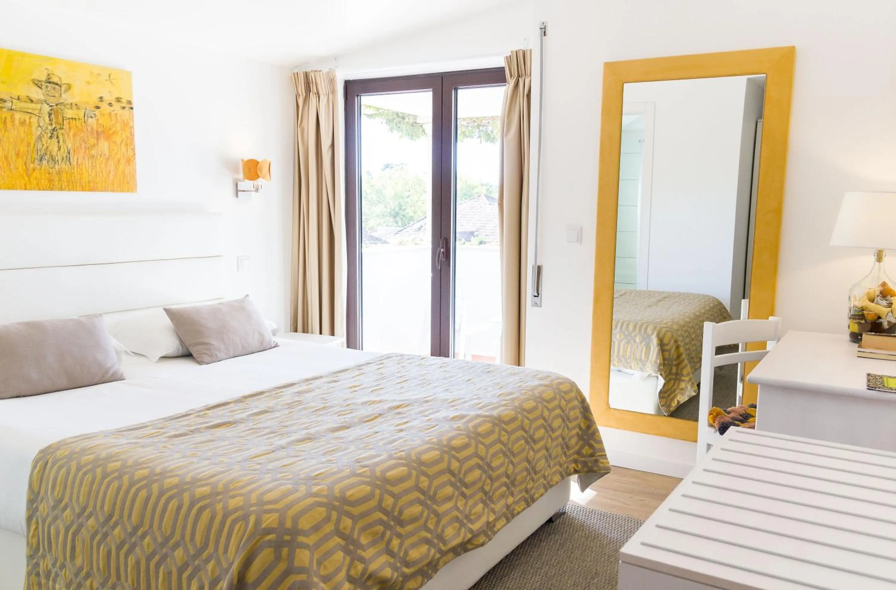 Bedroom, Bed in Boutique Hotel Casa do Outeiro - Arts & Crafts