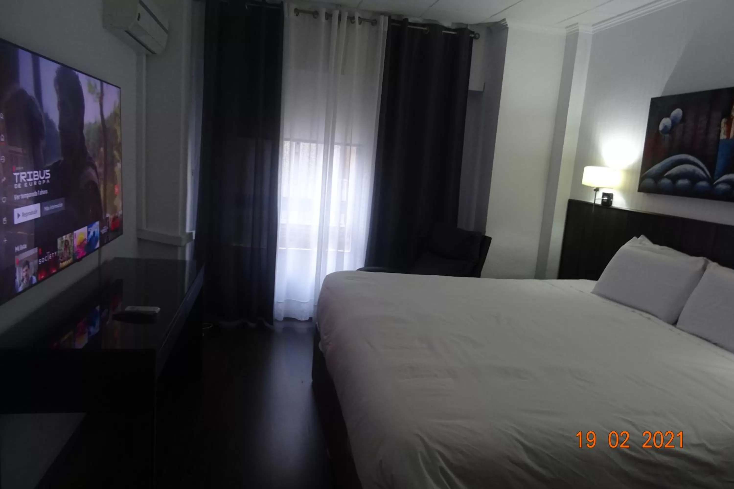 Bed in Hotel Carlos III