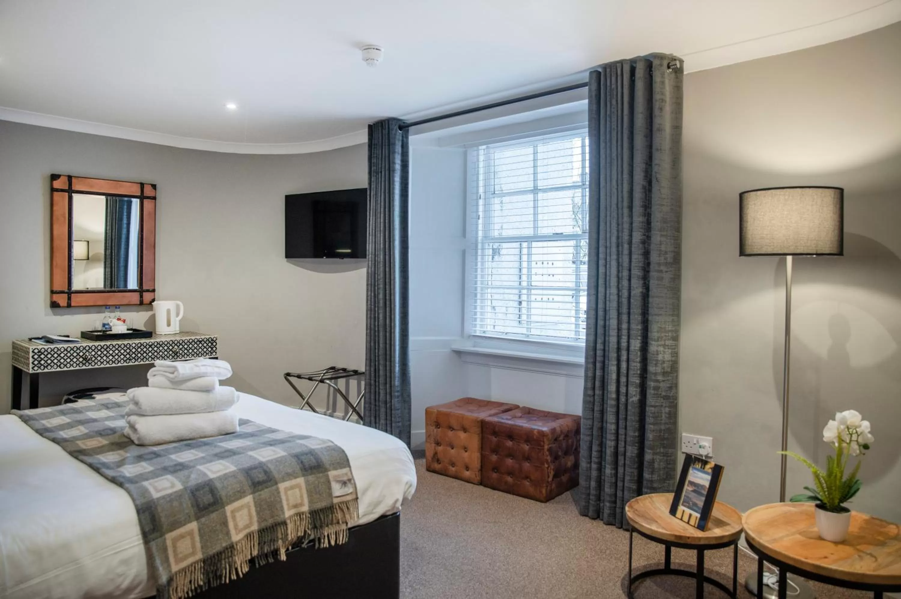 Bedroom, Bed in The Allan Park