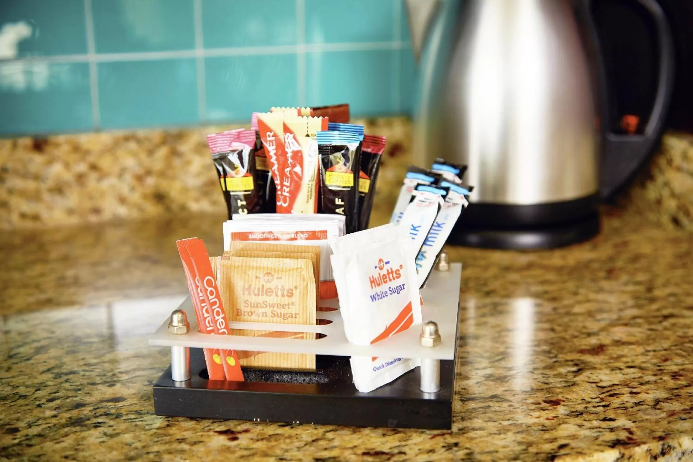 Coffee/tea facilities in First Group The Palace All-Suite