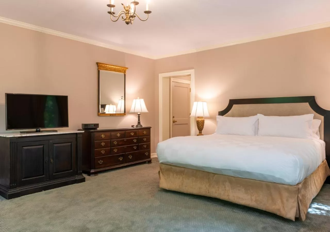 Bed in Castle Hotel & Spa