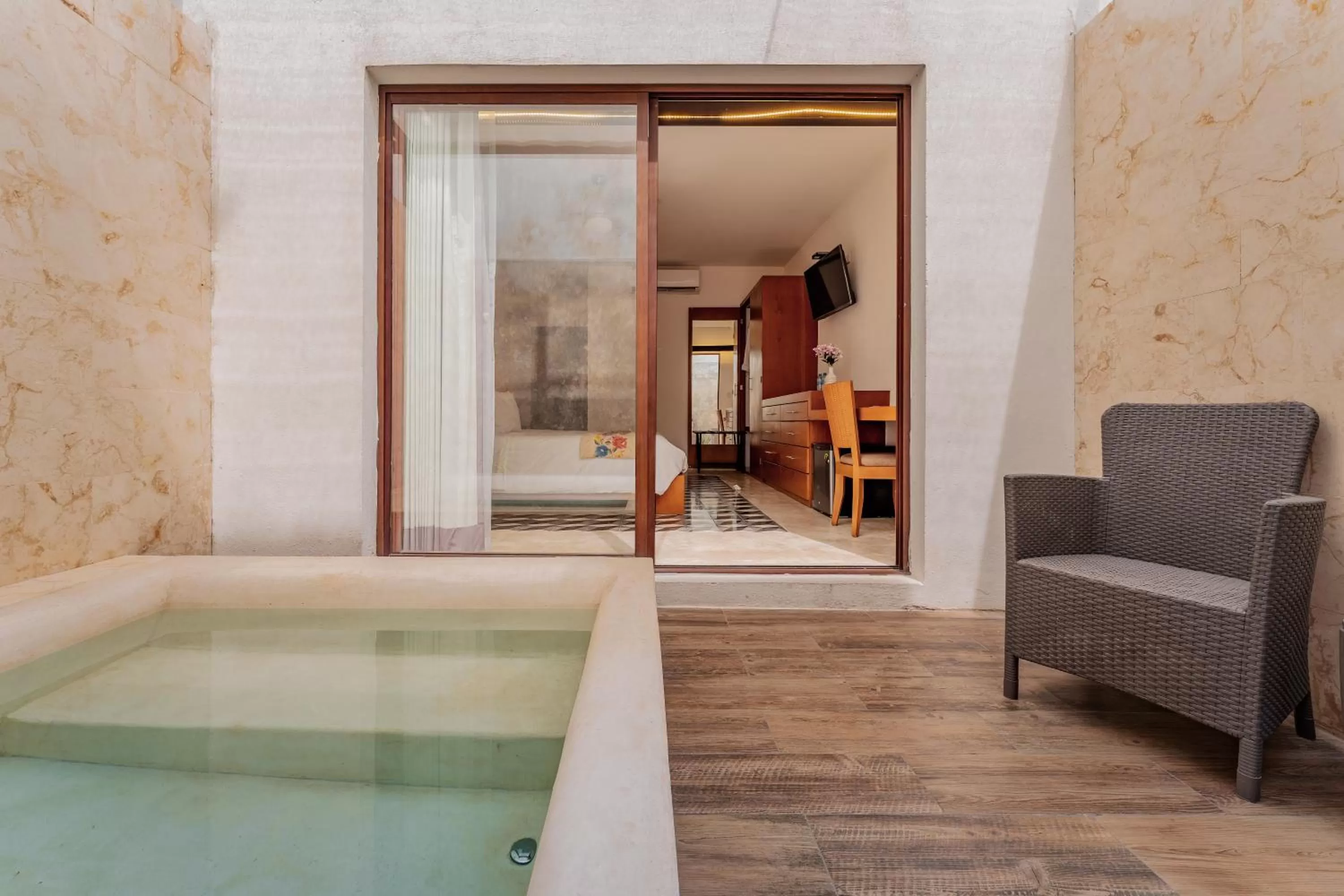 Swimming pool in Casona Las Tres Marías - Hotel Only adults