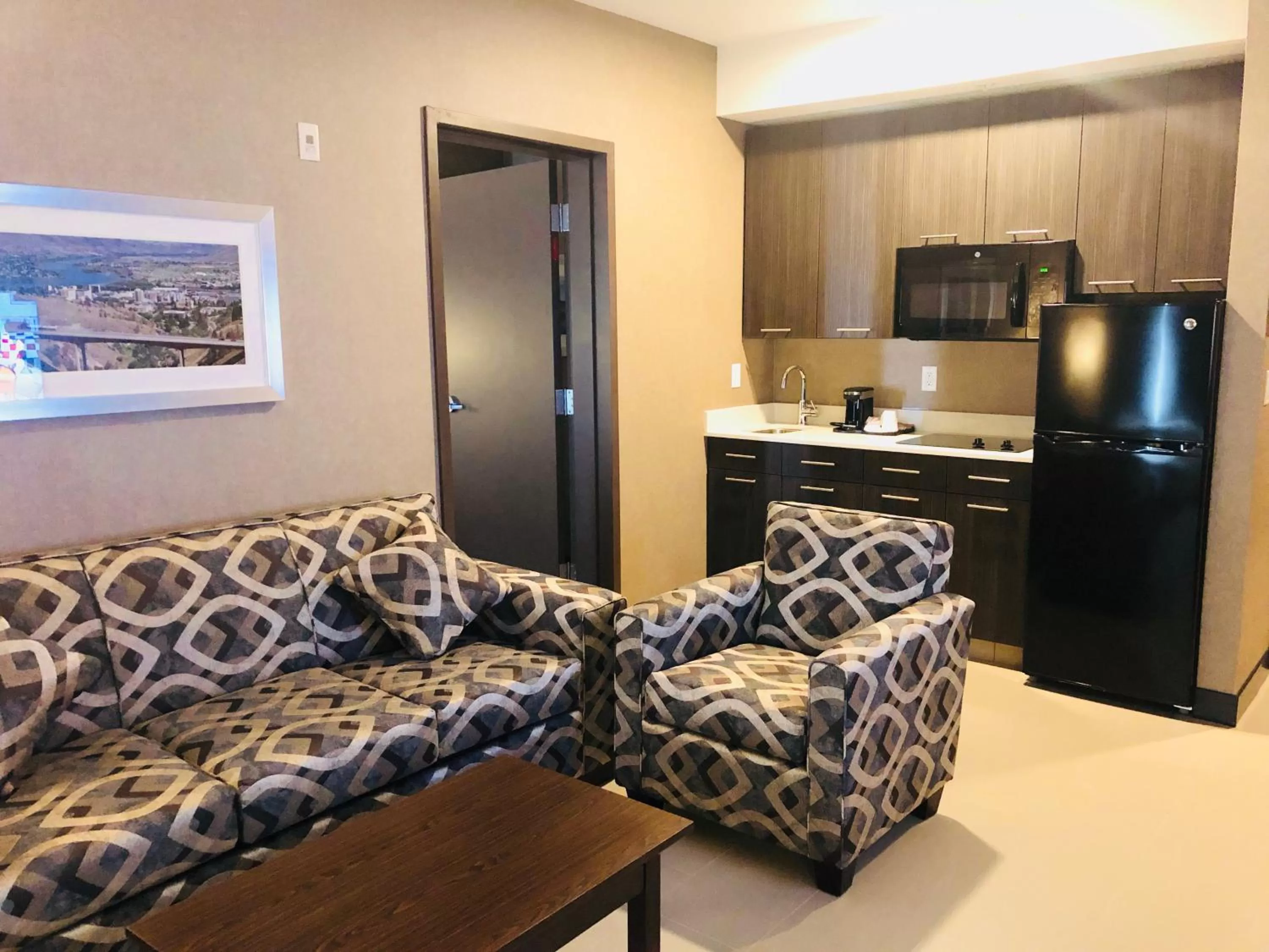 Kitchen or kitchenette in Wingate by Wyndham Kamloops