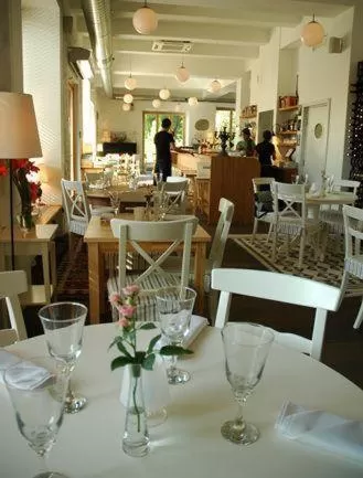 Restaurant/places to eat in Lijo