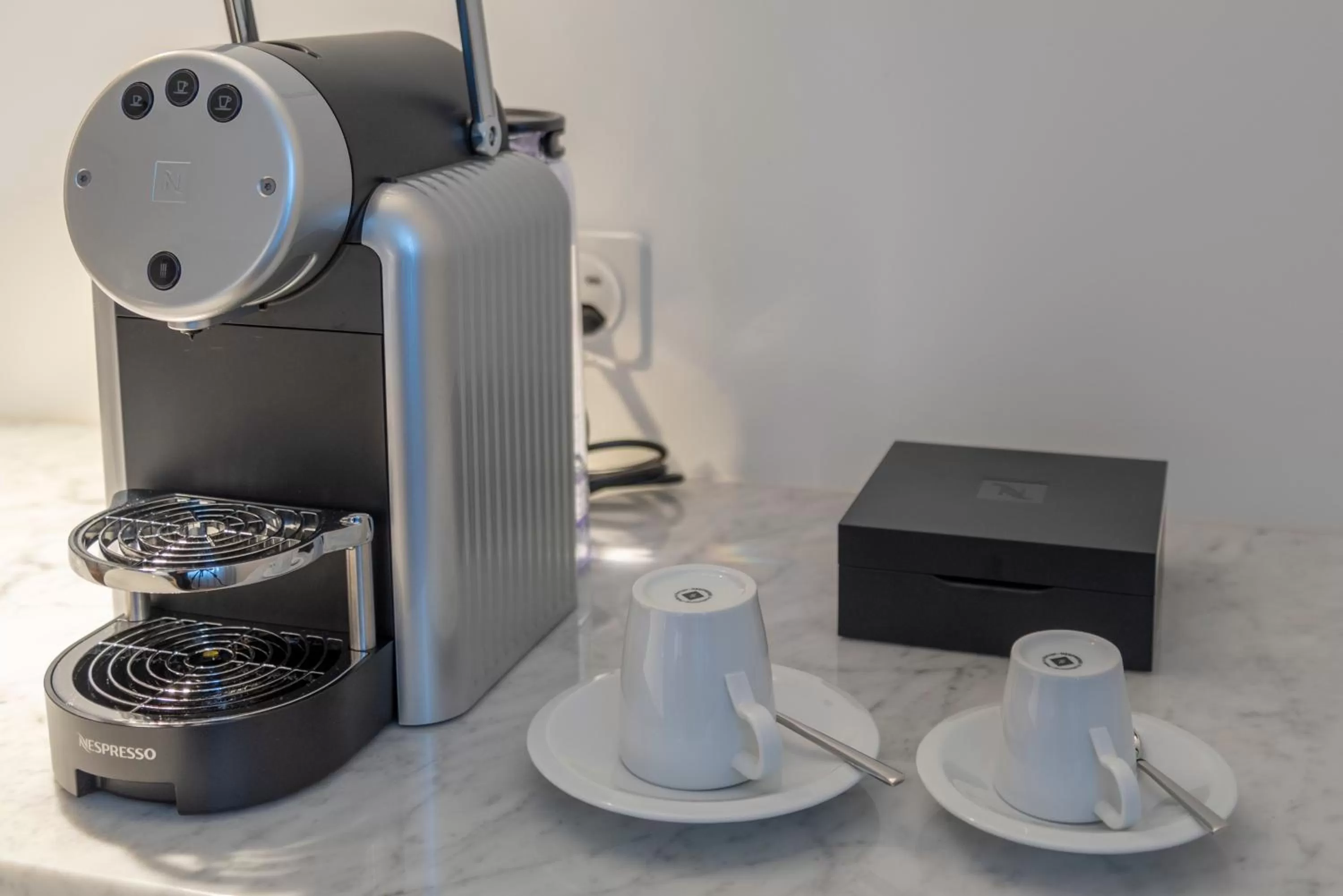 Coffee/tea facilities in CASPAR Swiss Quality Hotel