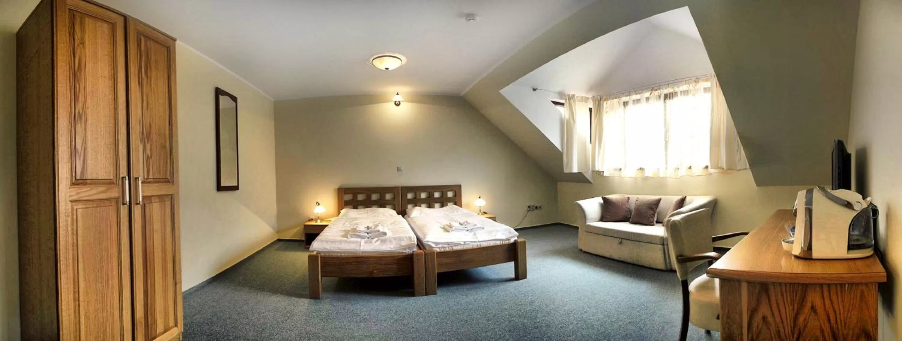 Bedroom, Bed in Hotel Farma Vysoká