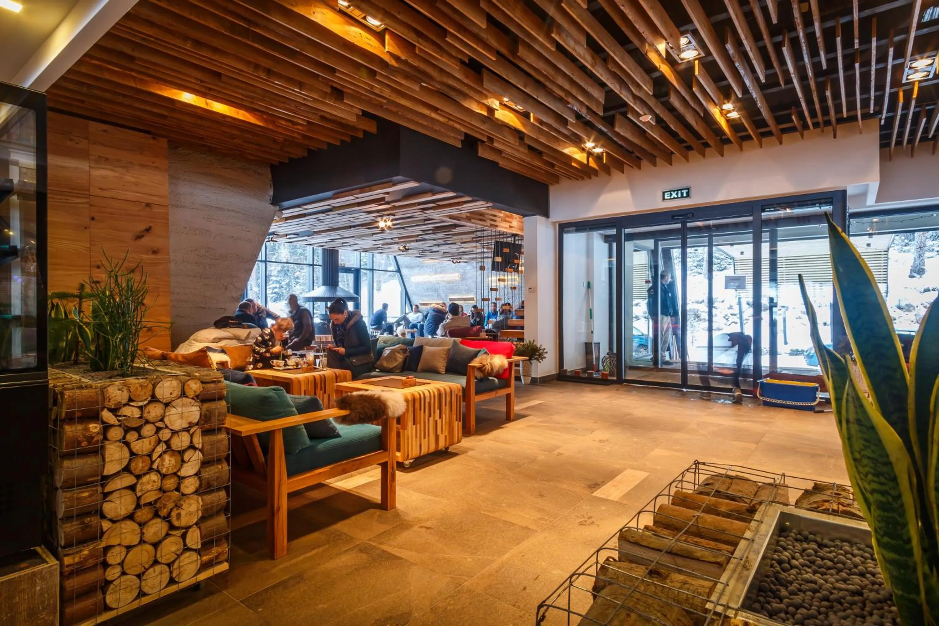 Lobby or reception in Pino Nature Hotel, BW Premier Collection