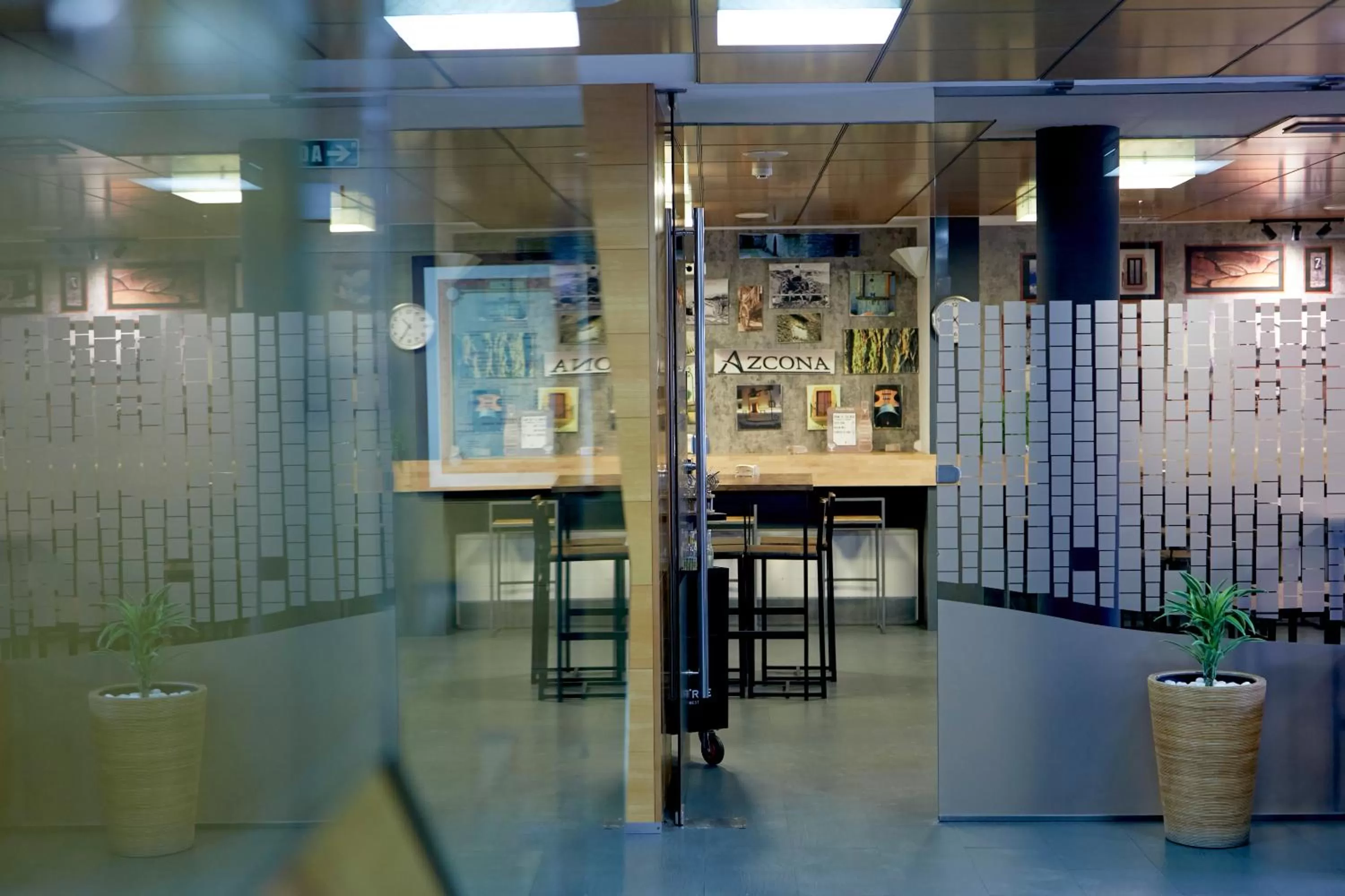 Lounge or bar in Hotel Casa Azcona