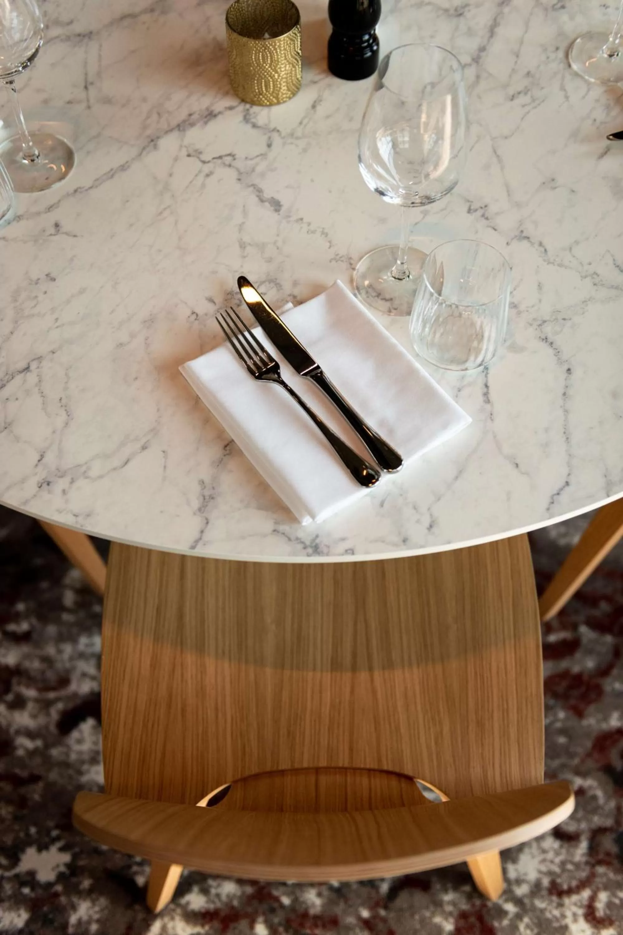 Restaurant/places to eat in Radisson RED Oslo Økern