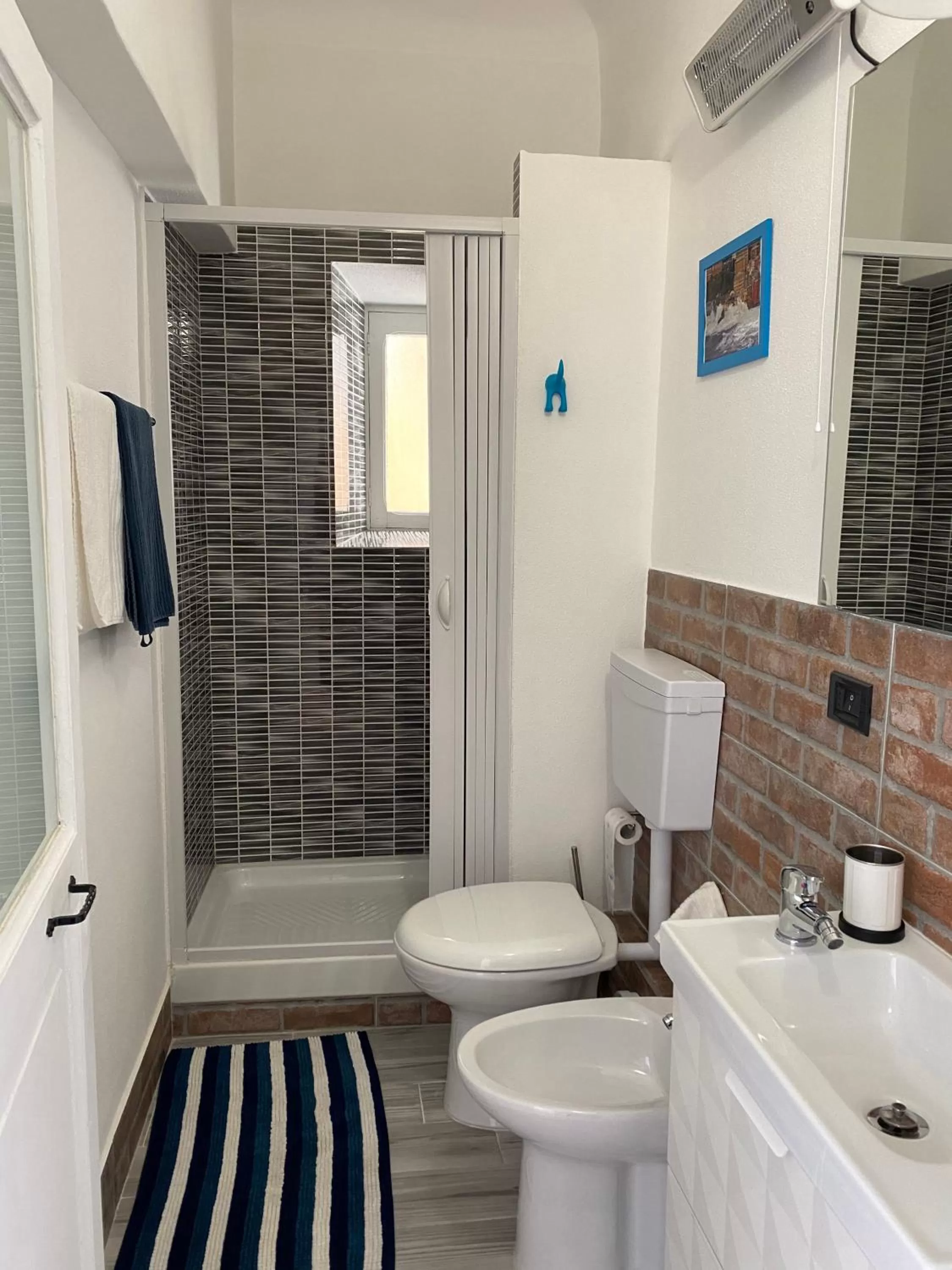 Shower in B&B DORMIRE DAI GRIMALDI