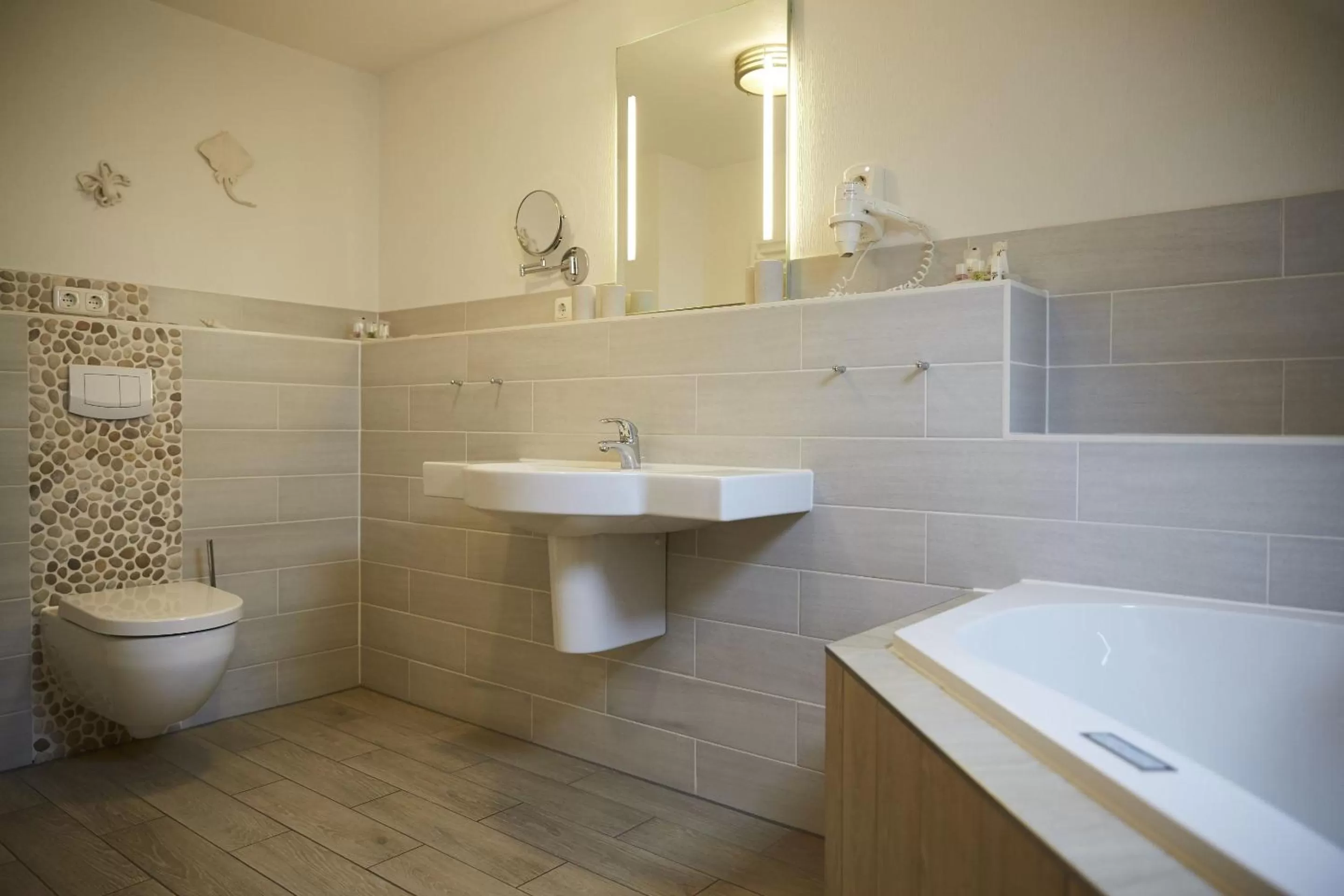 Bathroom in Bernstein-Hotel Bootshaus