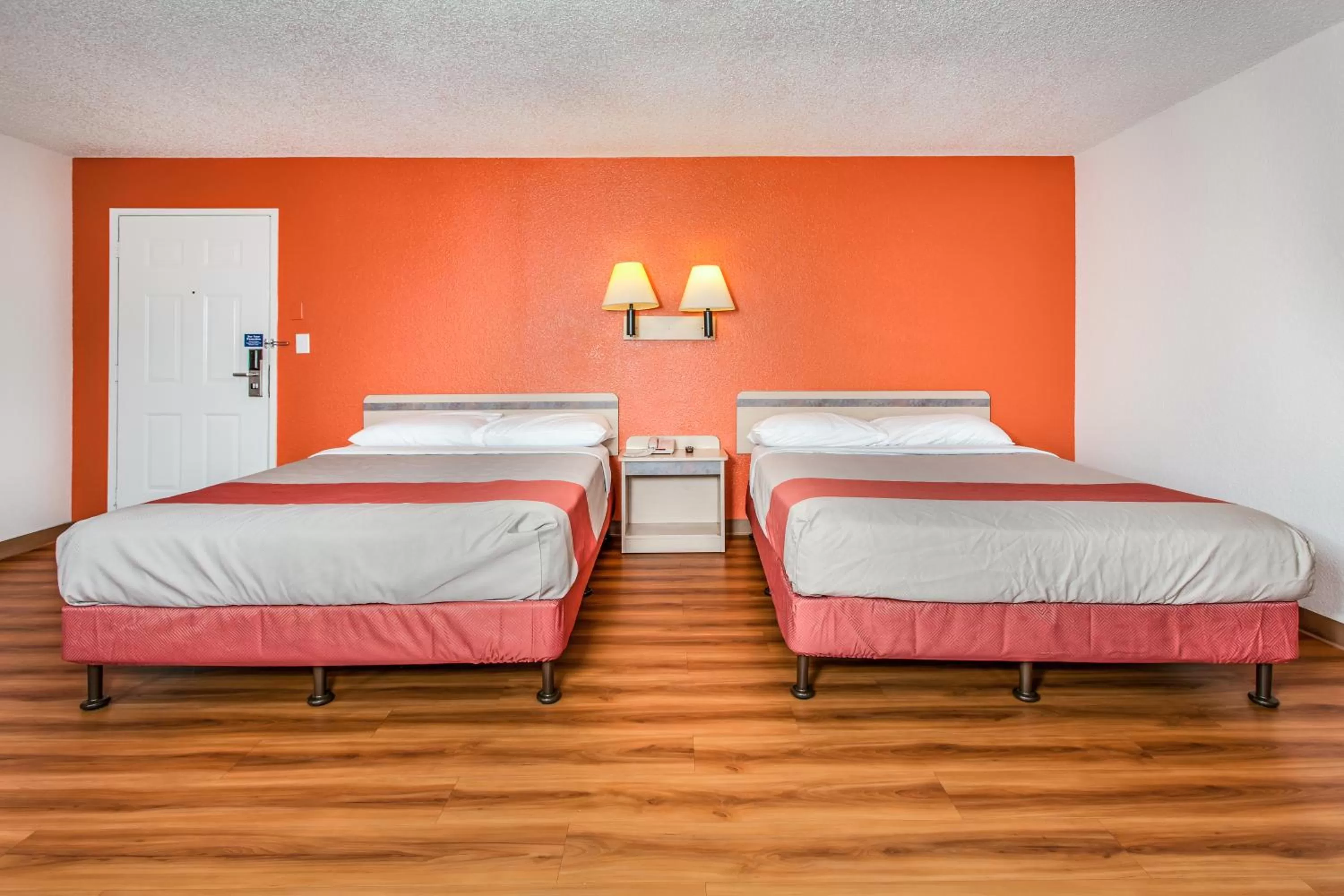 Bedroom, Bed in Motel 6-Fairfield, CA - North