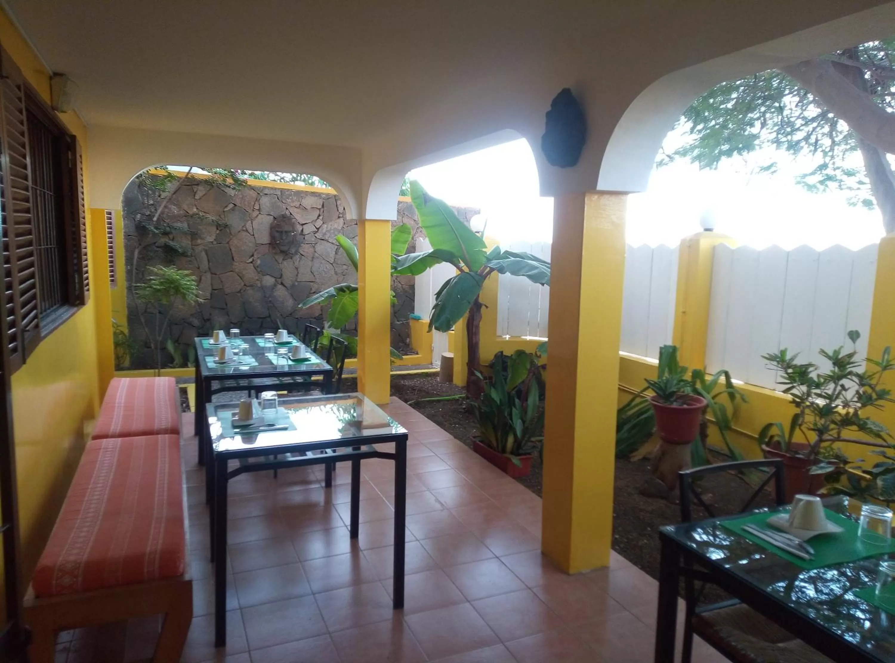 Patio, Restaurant/Places to Eat in O Jardim do Vinho